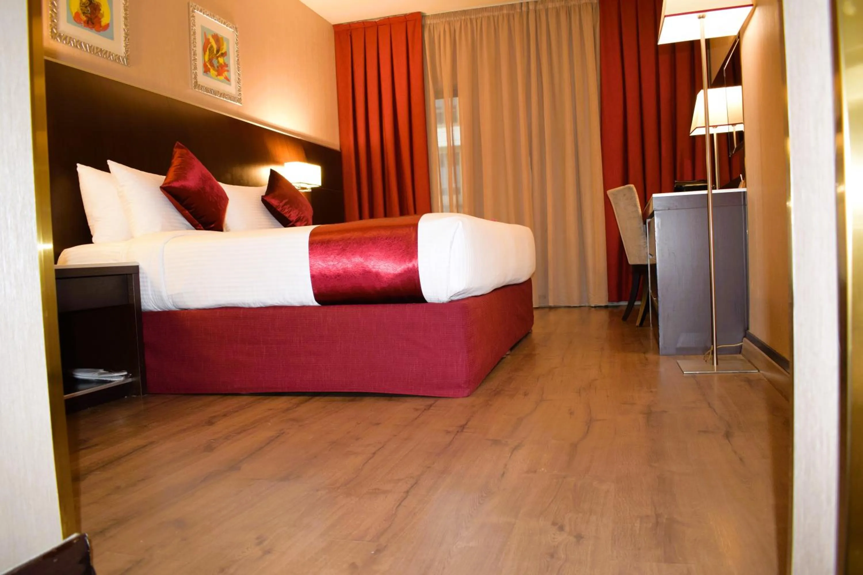 Bed in Frontel Al Harithia Hotel