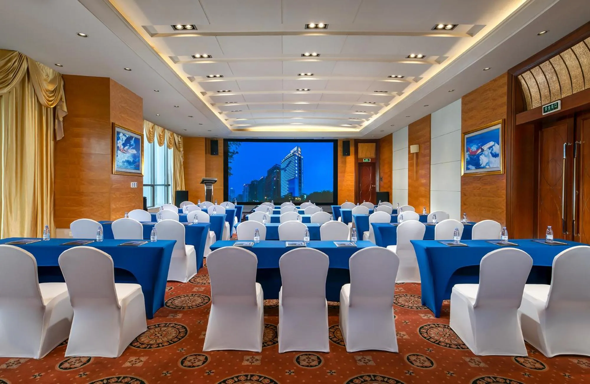 Meeting/conference room in Shenzhenair International Hotel
