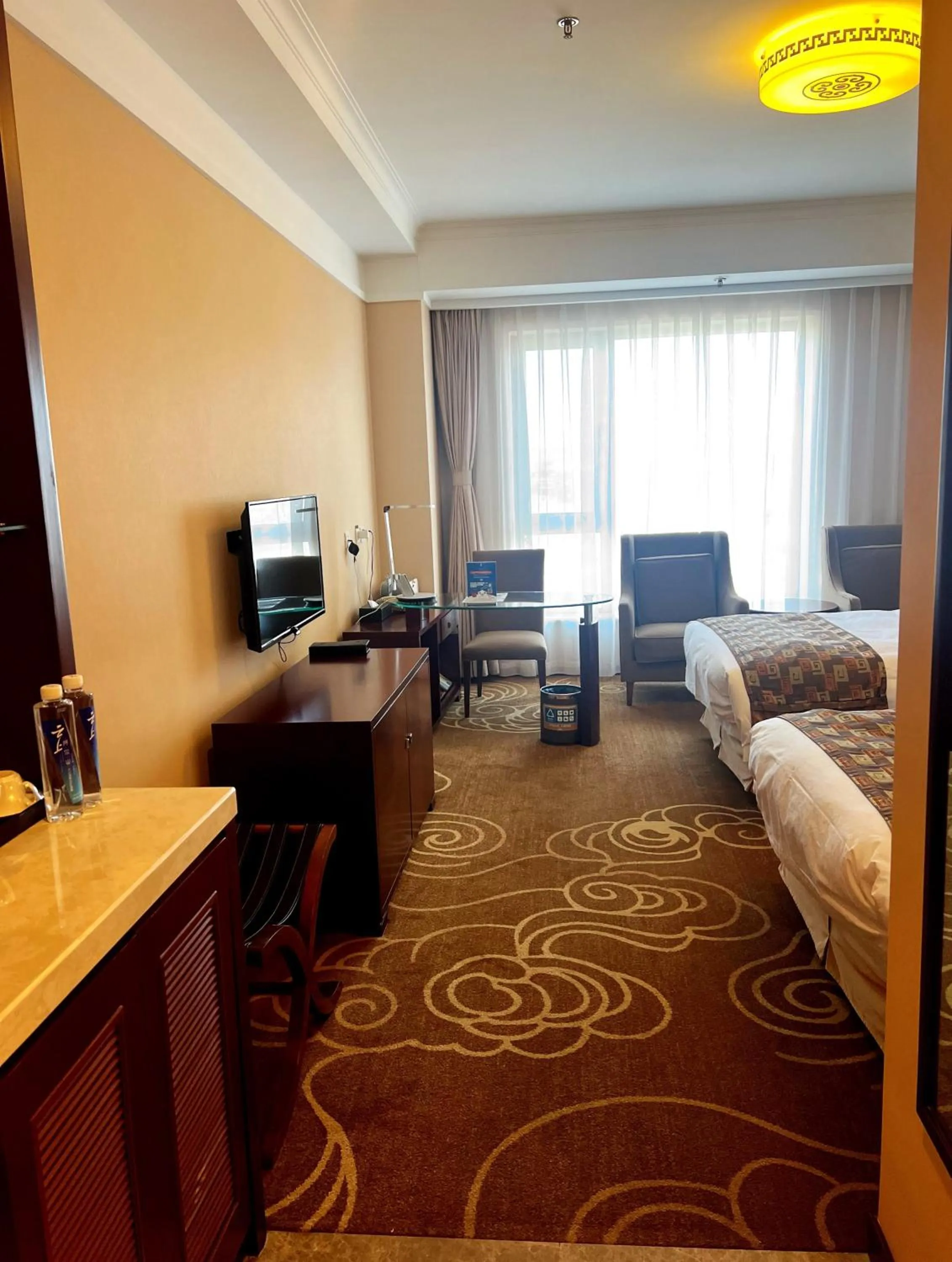 Photo of the whole room, Bed in Inner Mongolia Grand Hotel