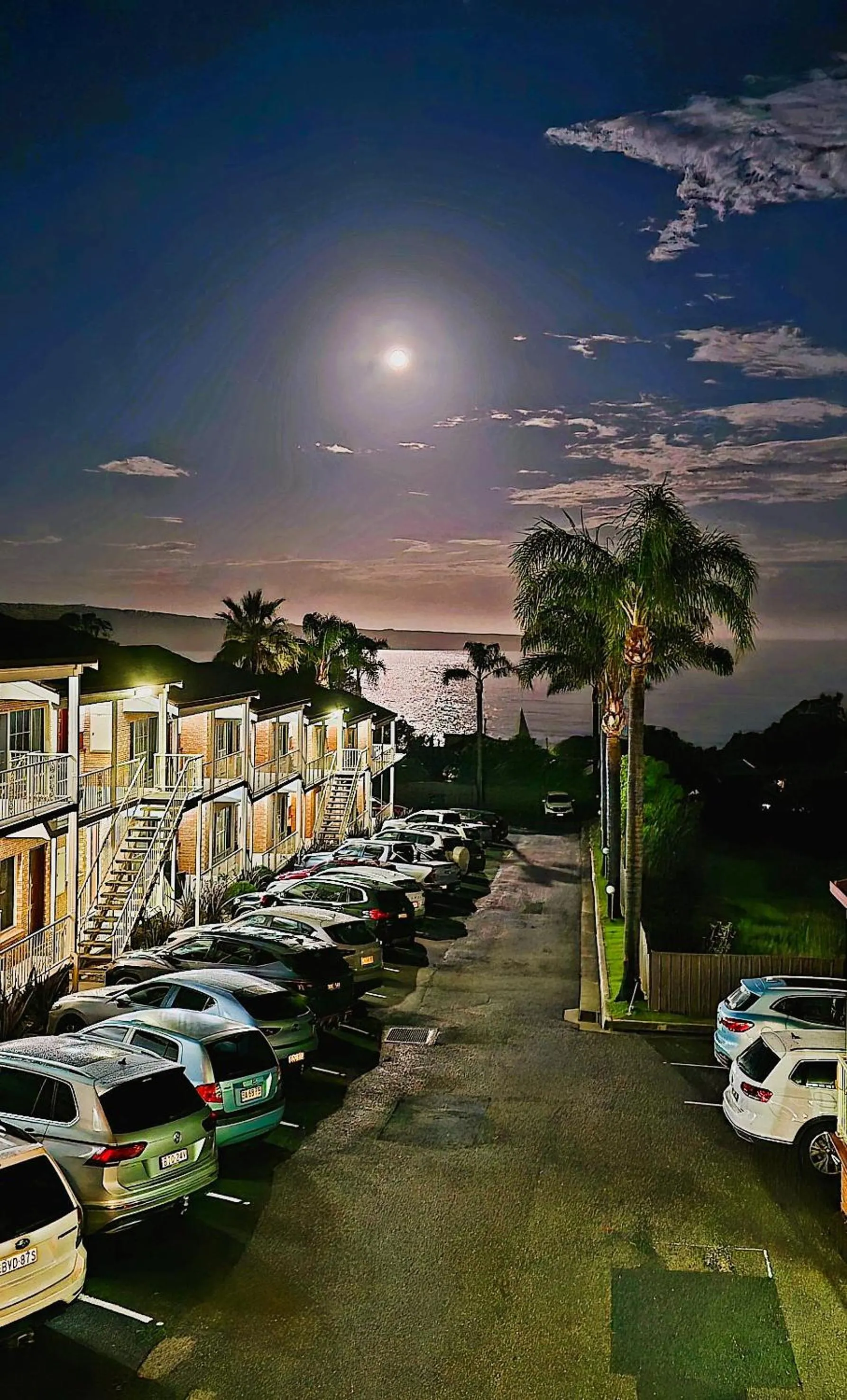 Night in Twofold Bay Motor Inn