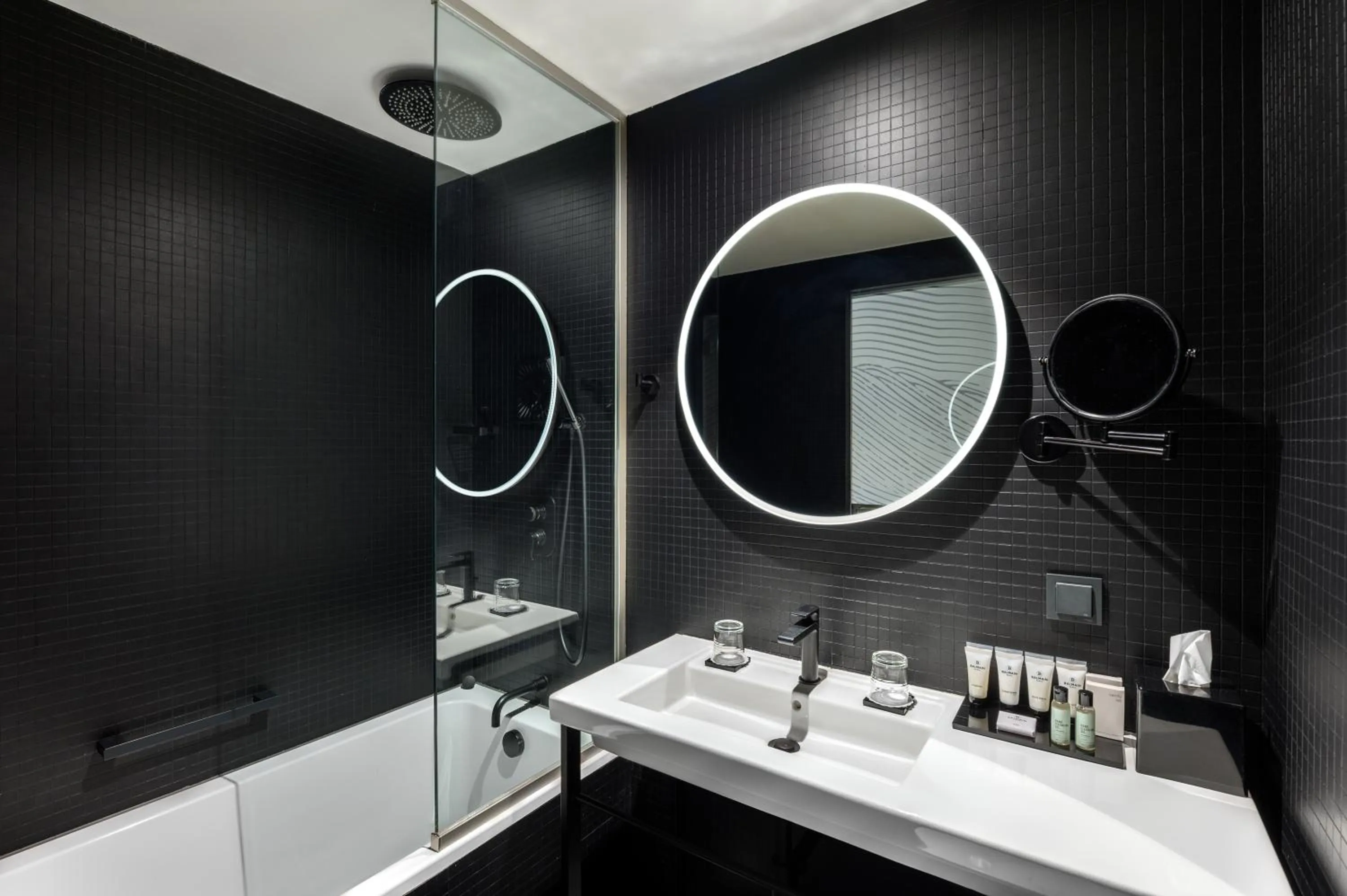 Bathroom in Hotel Clark Budapest - Adults Only