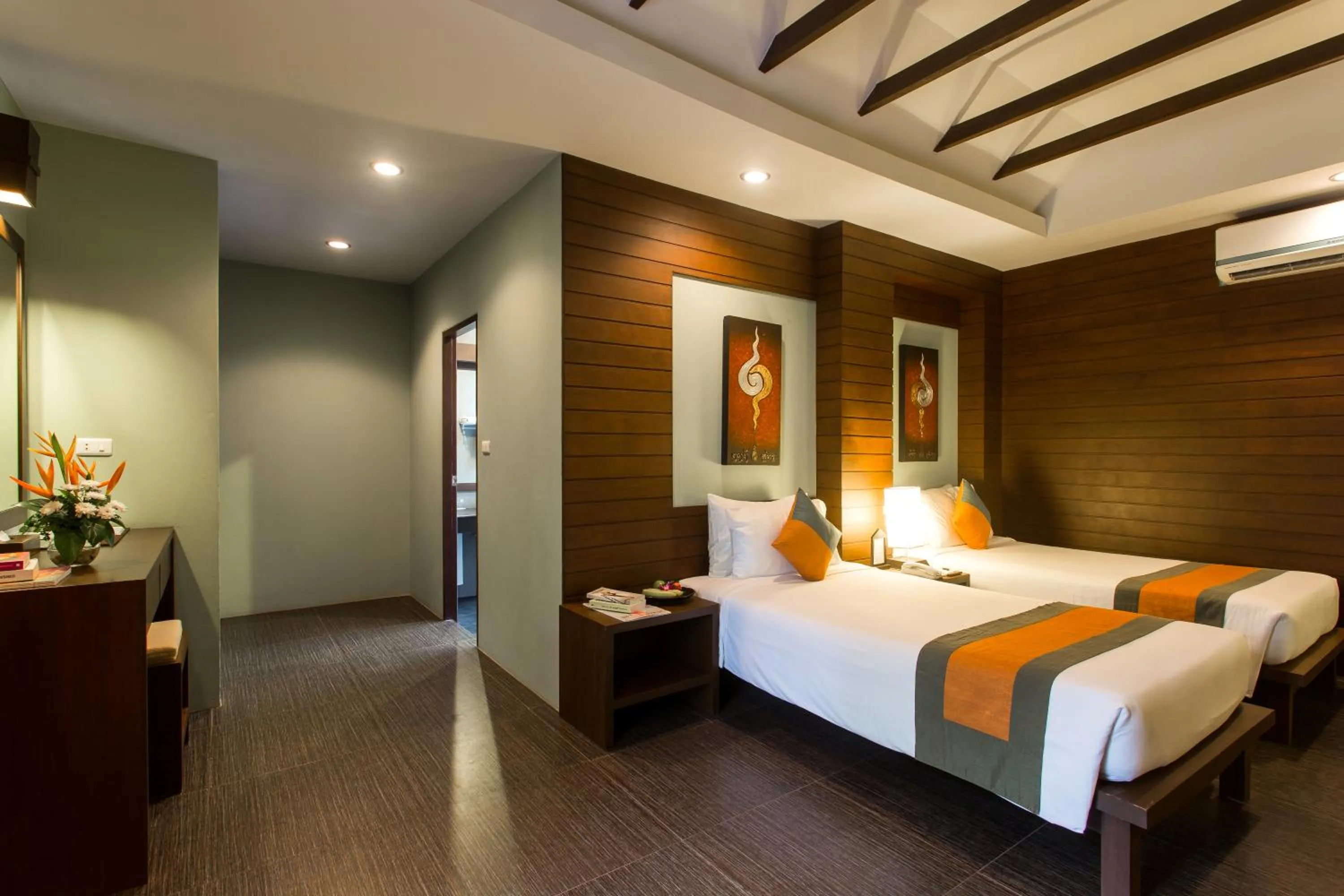 Bed in Baan Chaweng Beach Resort & Spa - SHA Extra Plus