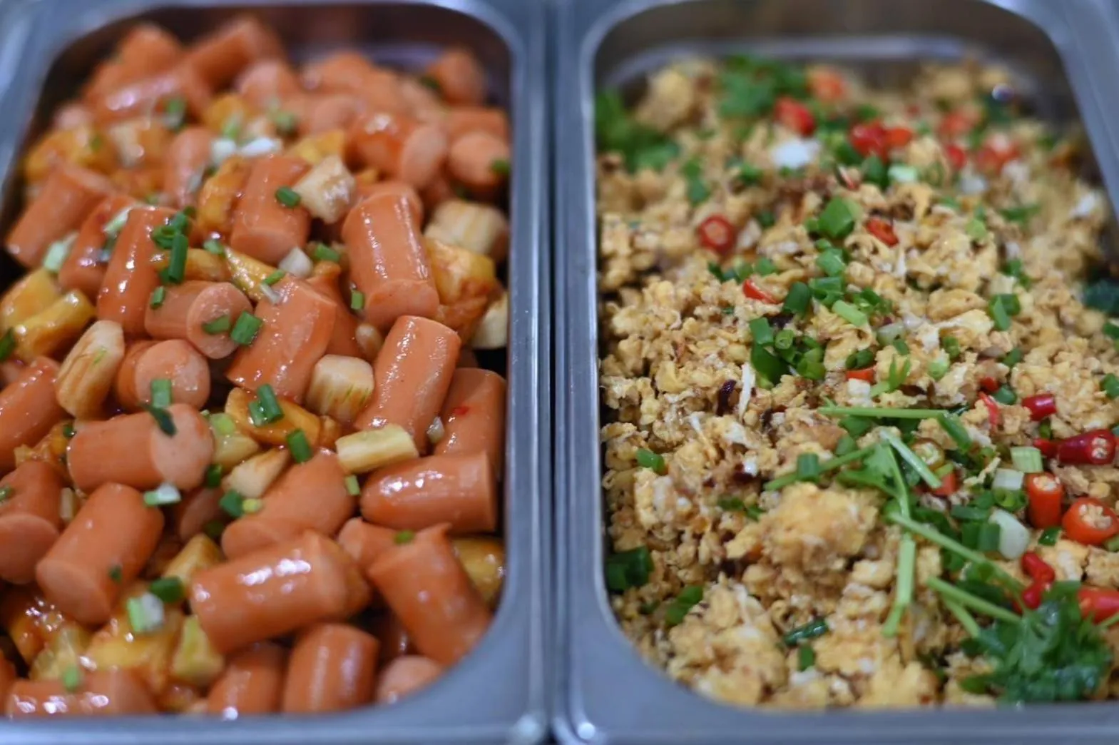 Restaurant/places to eat in Mansion Sarasinee @ Chatuchak