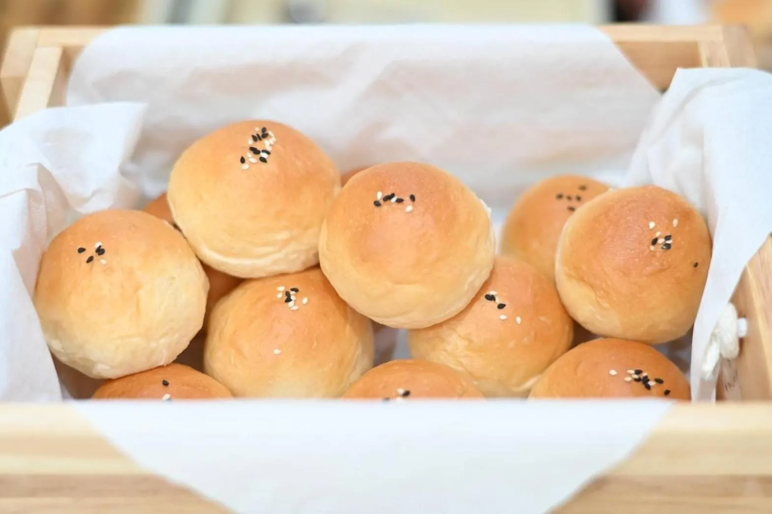 Restaurant/places to eat in Mansion Sarasinee @ Chatuchak