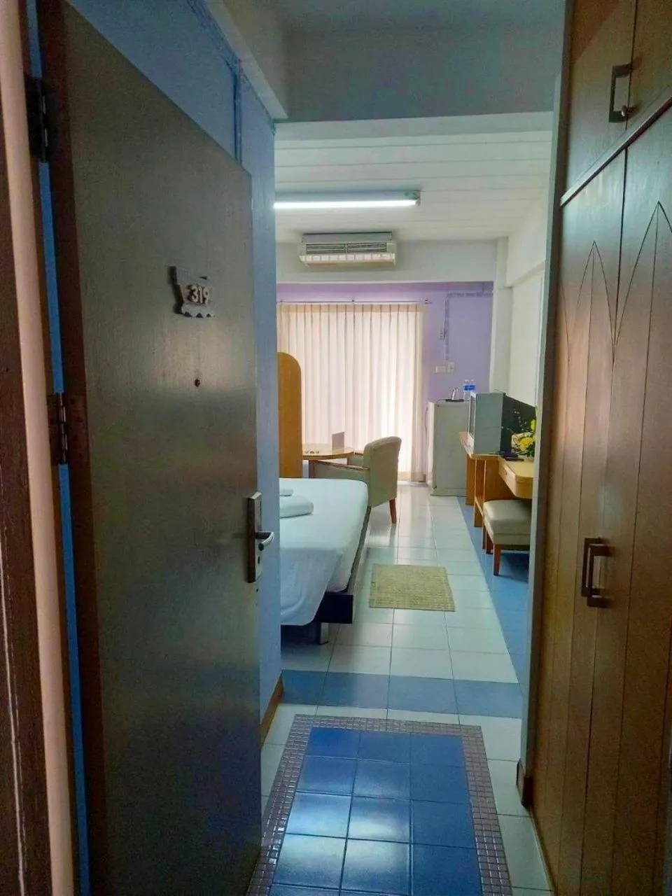 Bed in Mansion Sarasinee @ Chatuchak