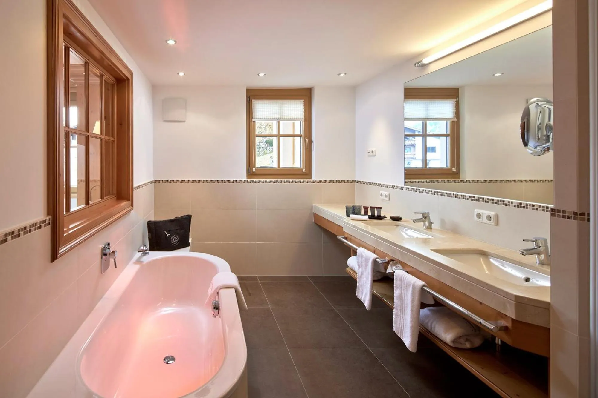 Bathroom in Hotel Gletscherblick