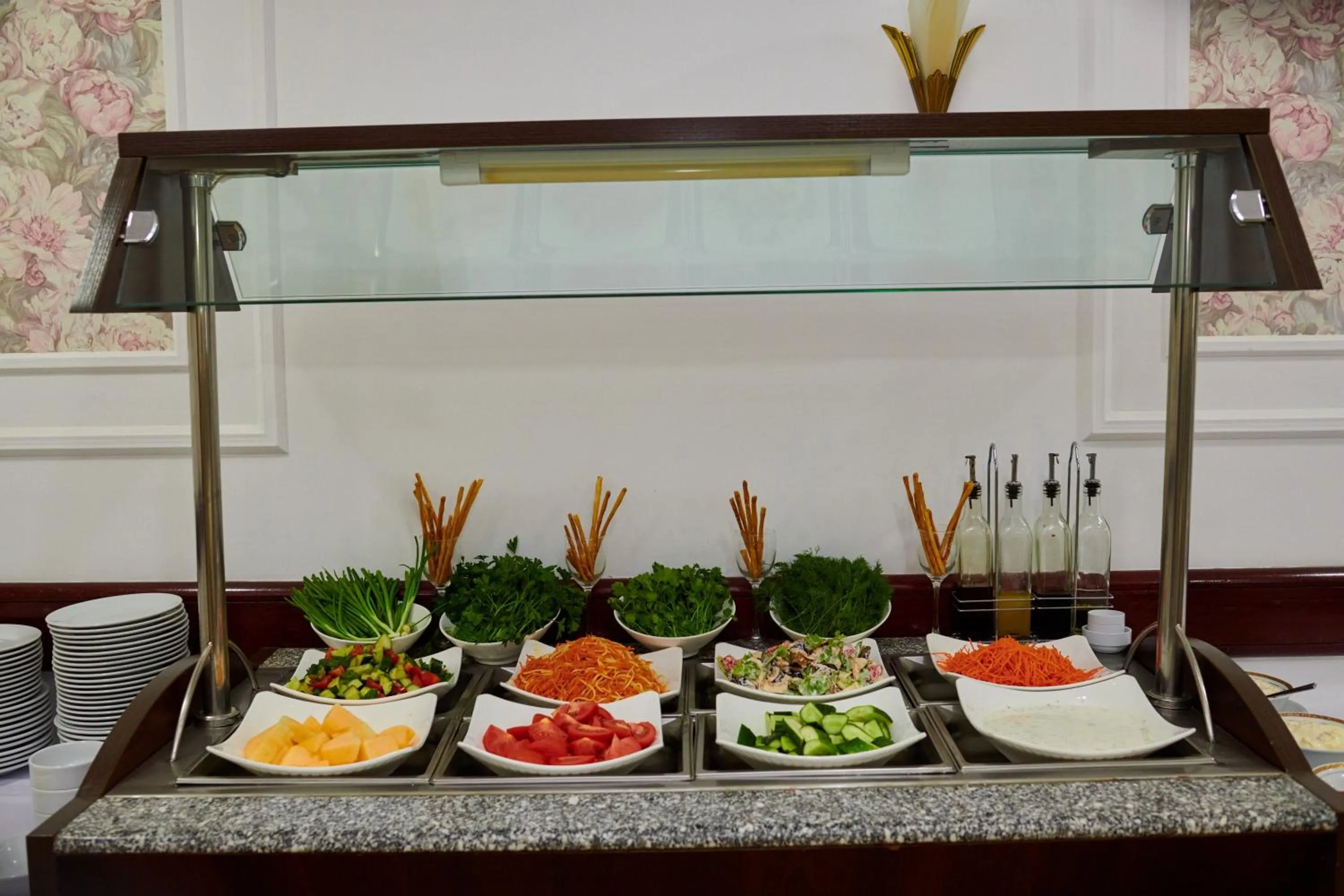 Breakfast in Grand Hotel Victory