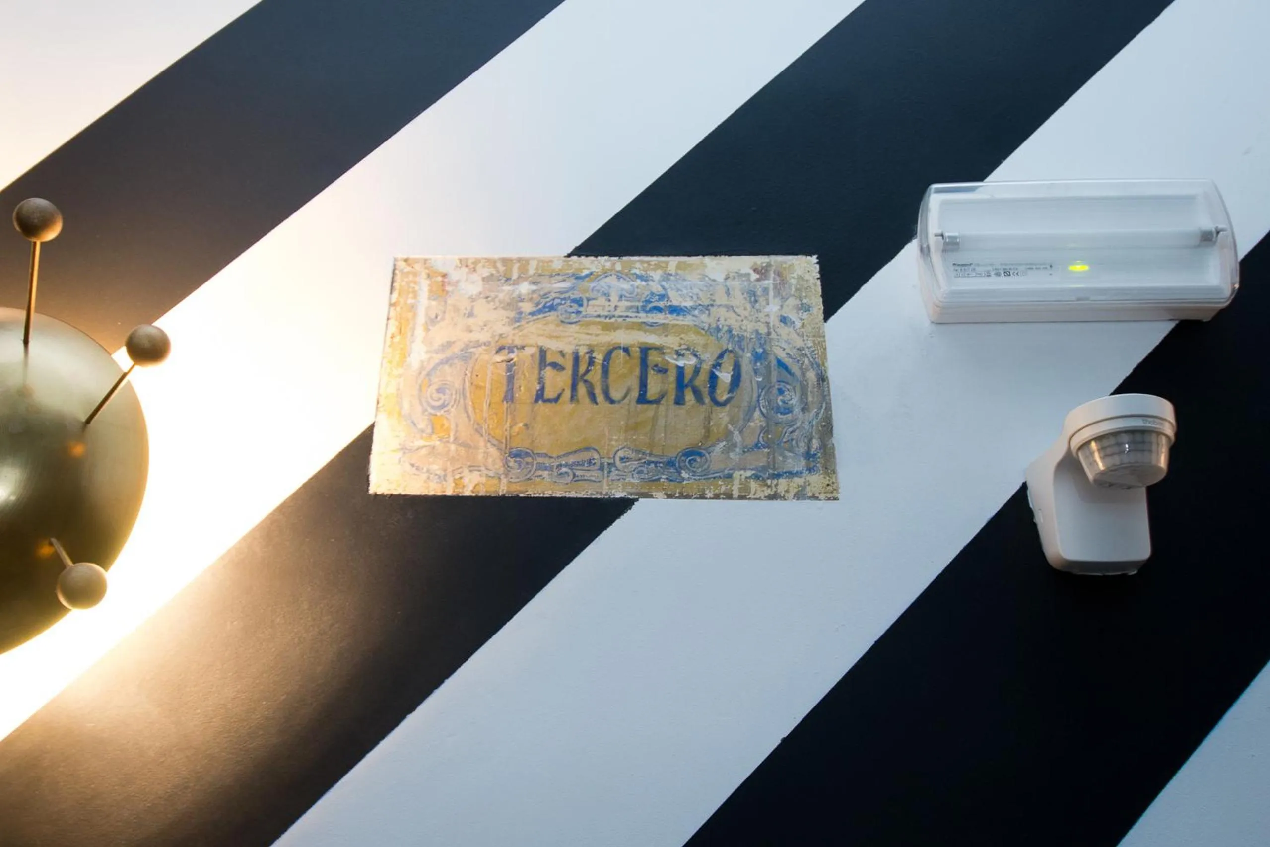 Decorative detail in Amor de Dios 17 Boutique Apartments