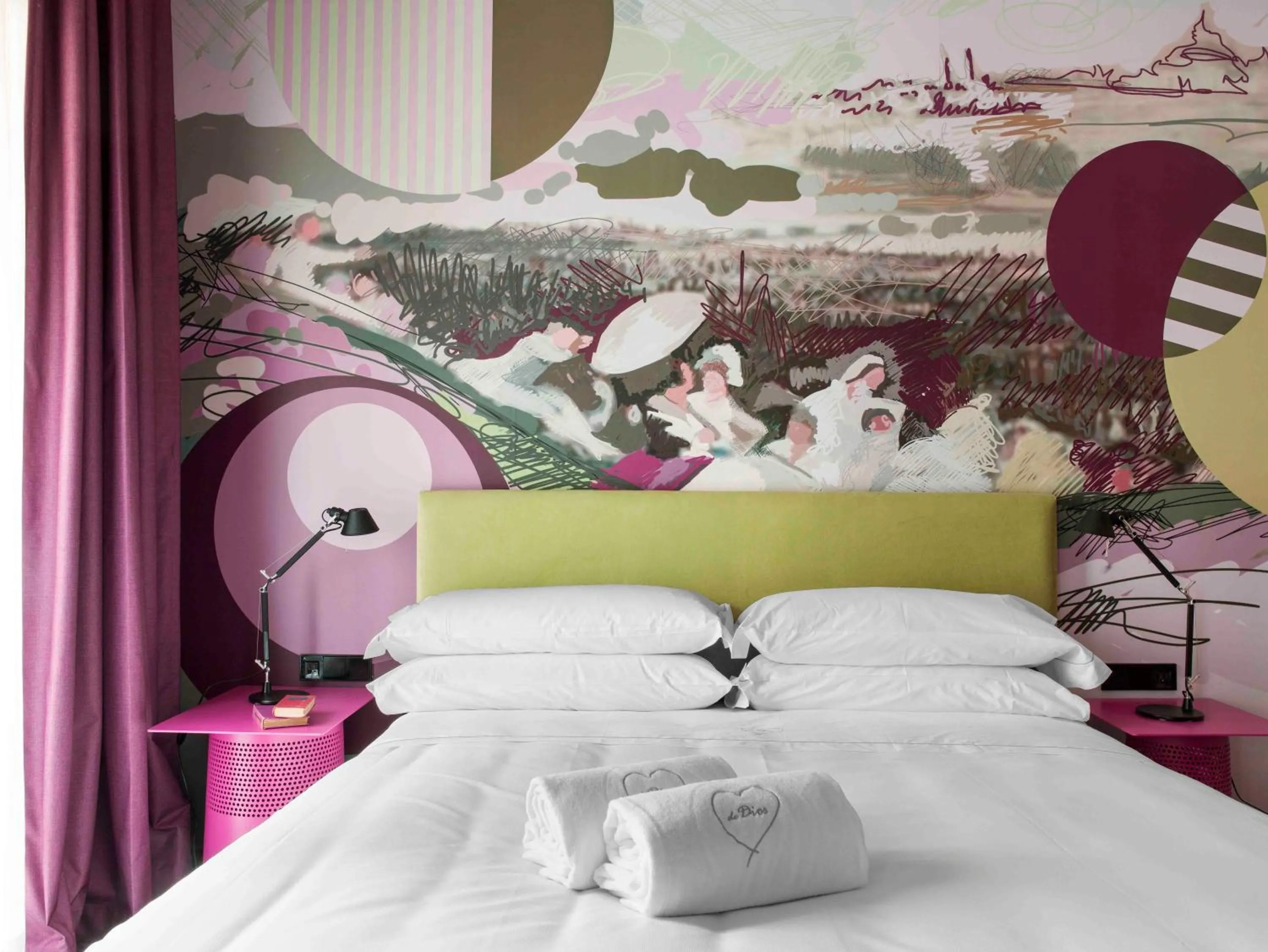 Bed in Amor de Dios 17 Boutique Apartments