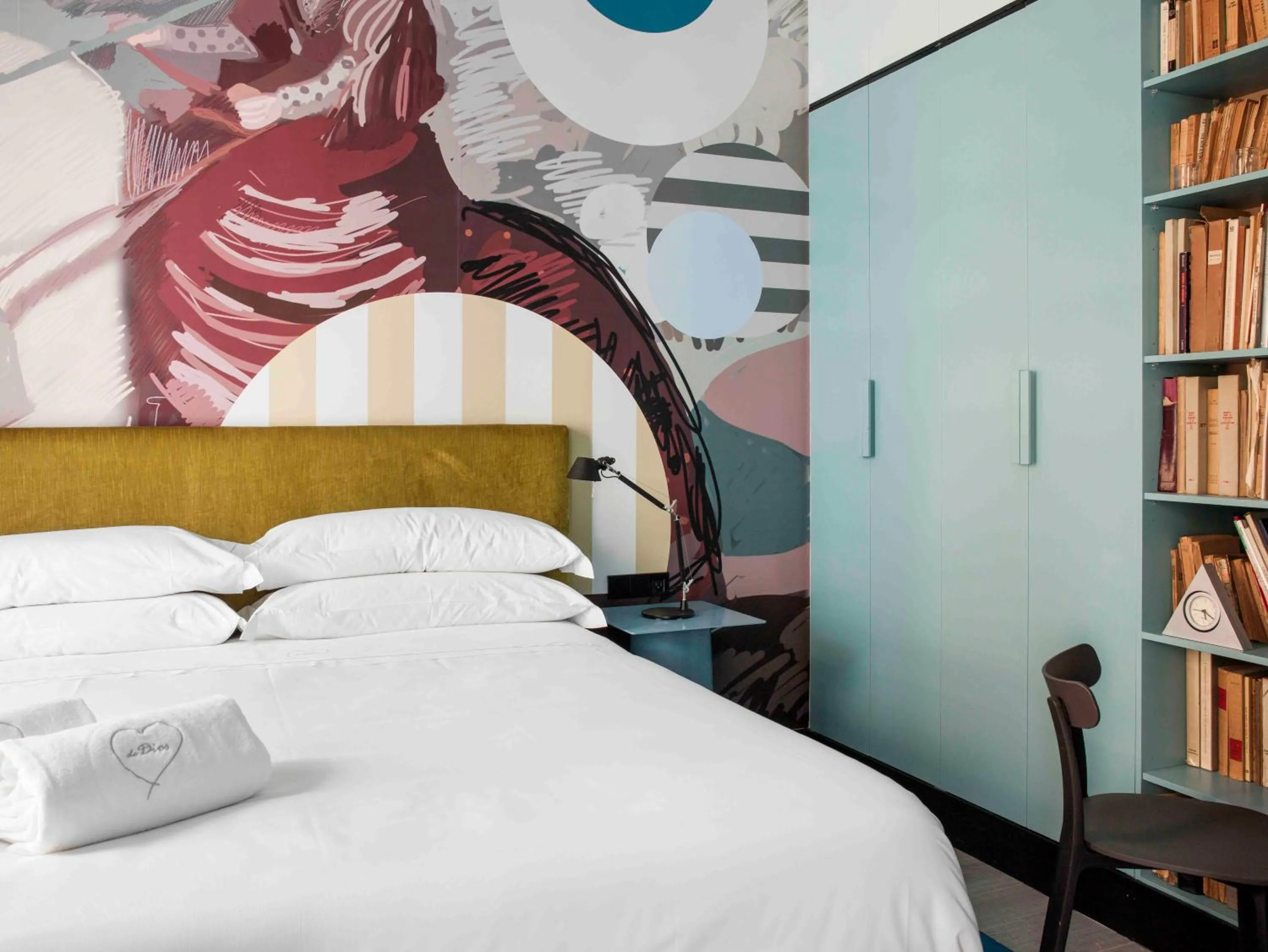 Bed in Amor de Dios 17 Boutique Apartments