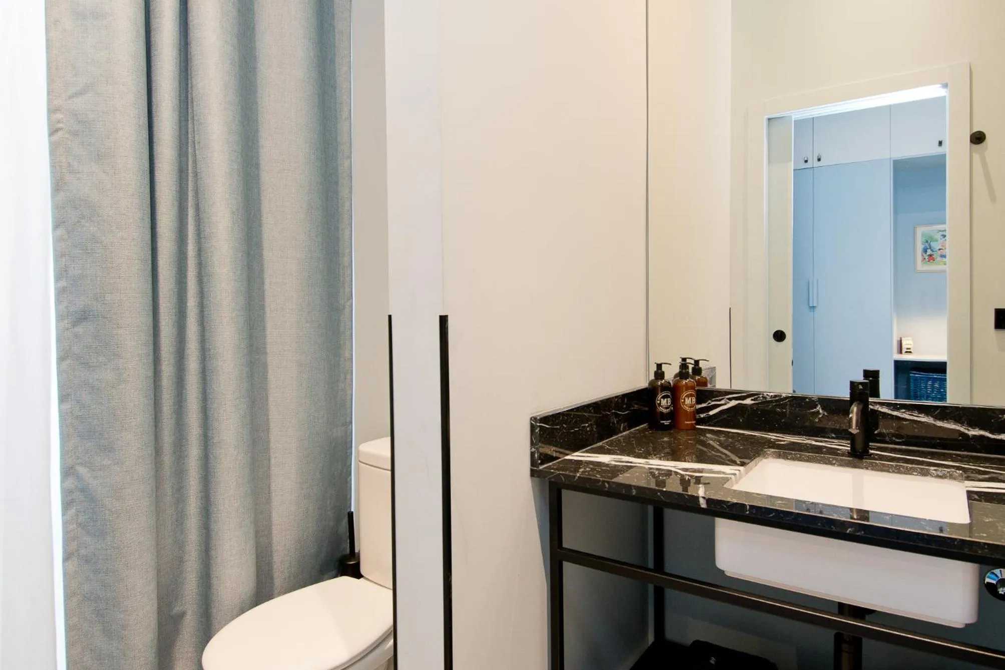 Toilet in Amor de Dios 17 Boutique Apartments