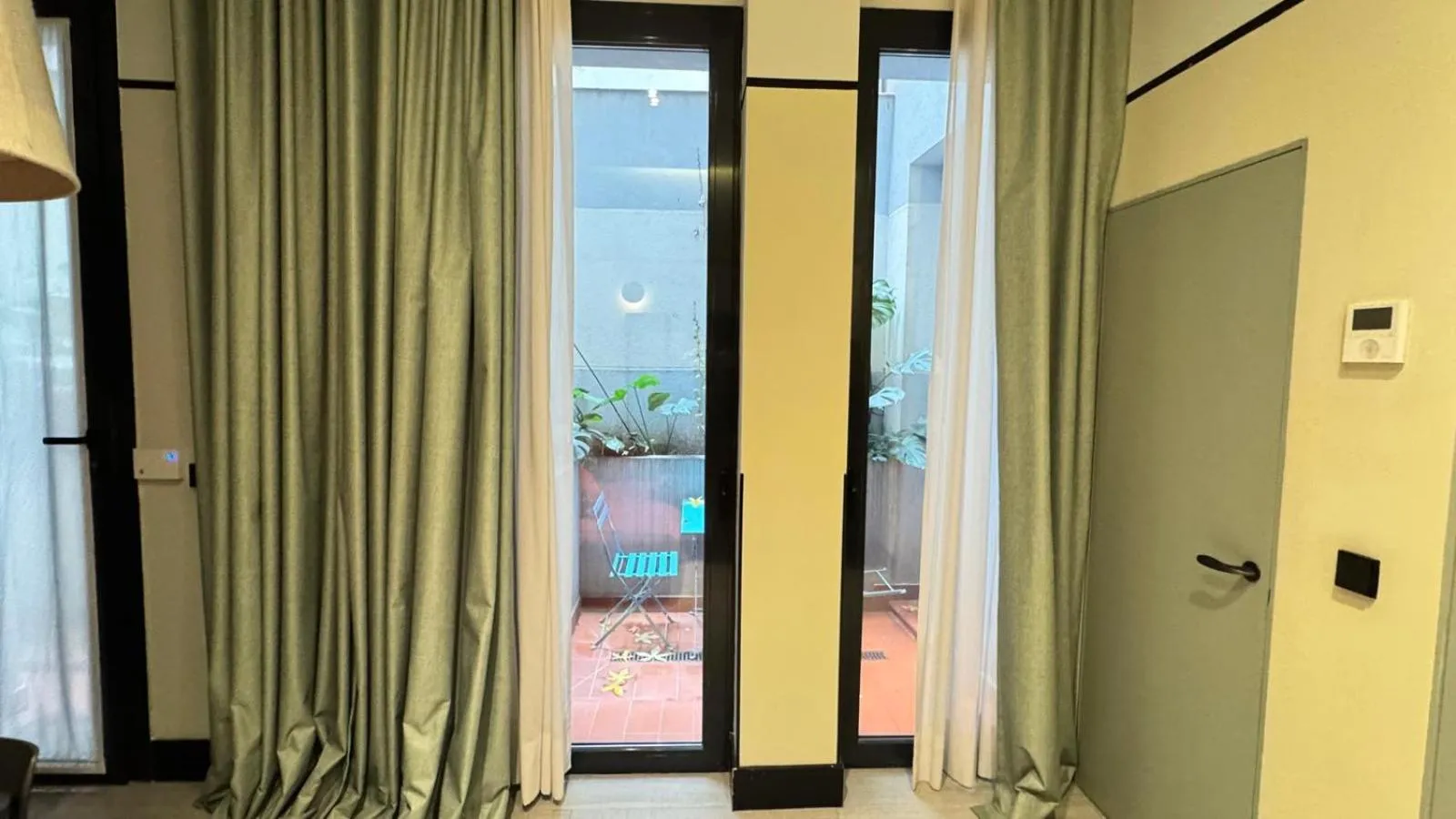 Photo of the whole room in Amor de Dios 17 Boutique Apartments