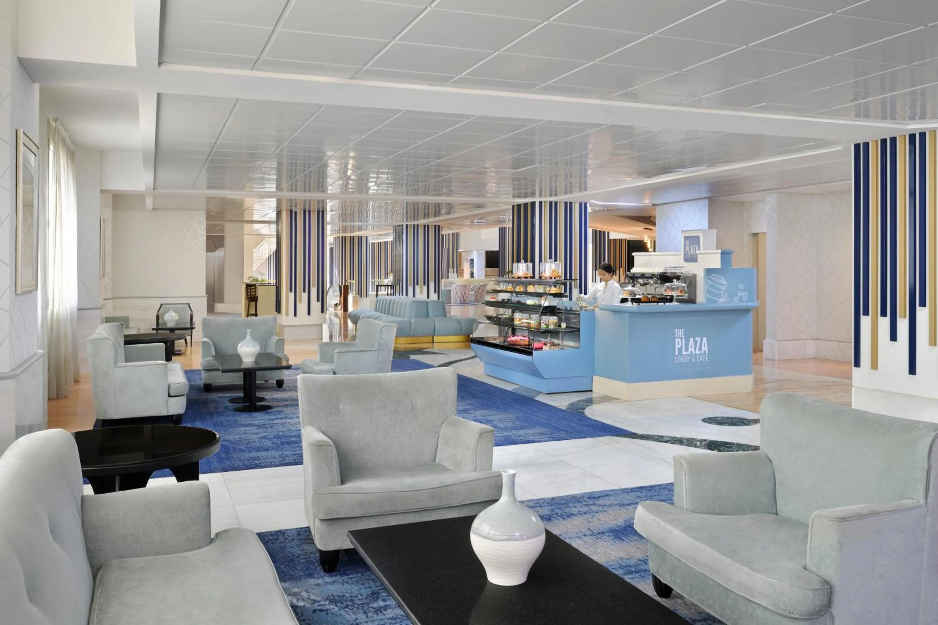 Restaurant/places to eat in Crowne Plaza Dubai Deira by IHG