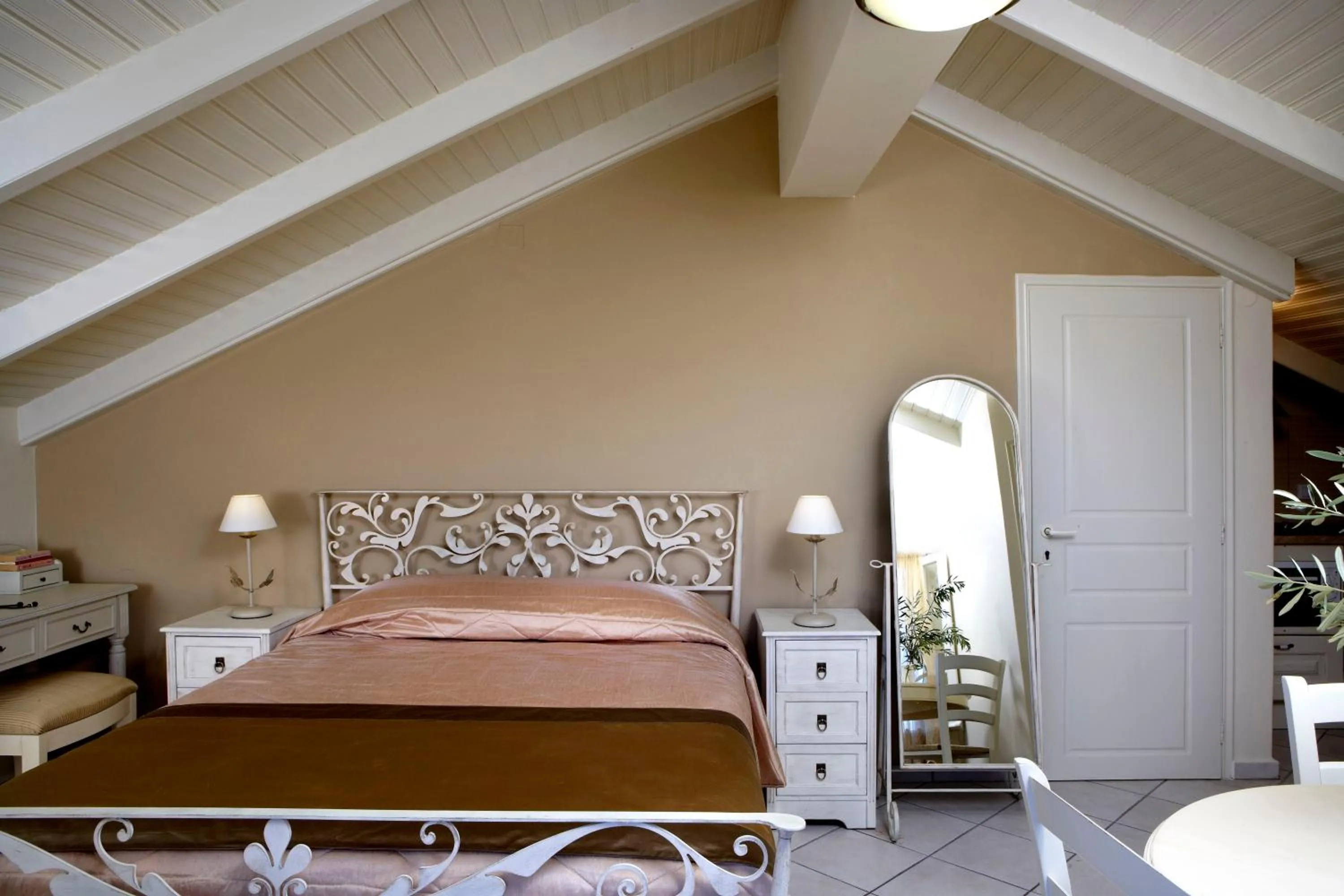 Bedroom, Bed in Dafnoudi Hotel Apartments