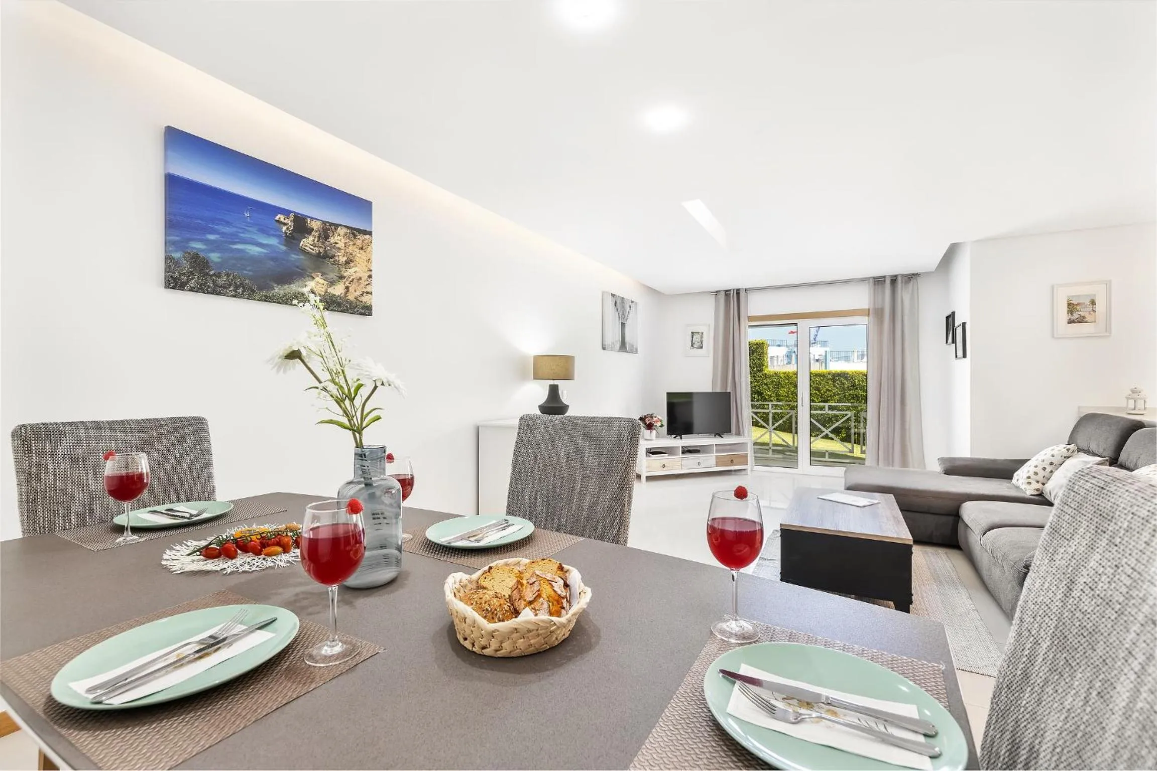 Apartment with Garden View in Garden Hill Relax & Old Town by OCvillas