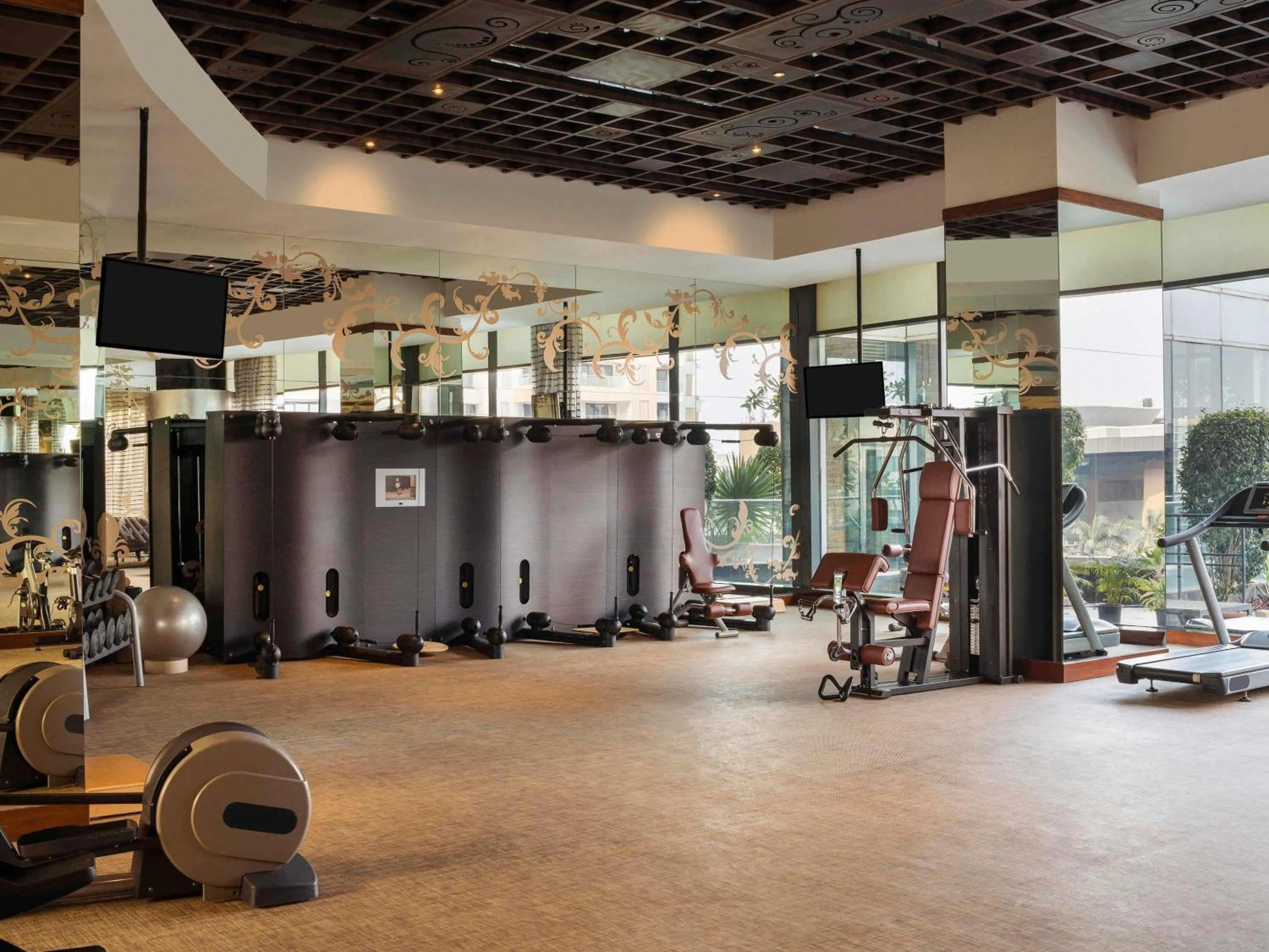Fitness centre/facilities in Sofitel Mumbai BKC