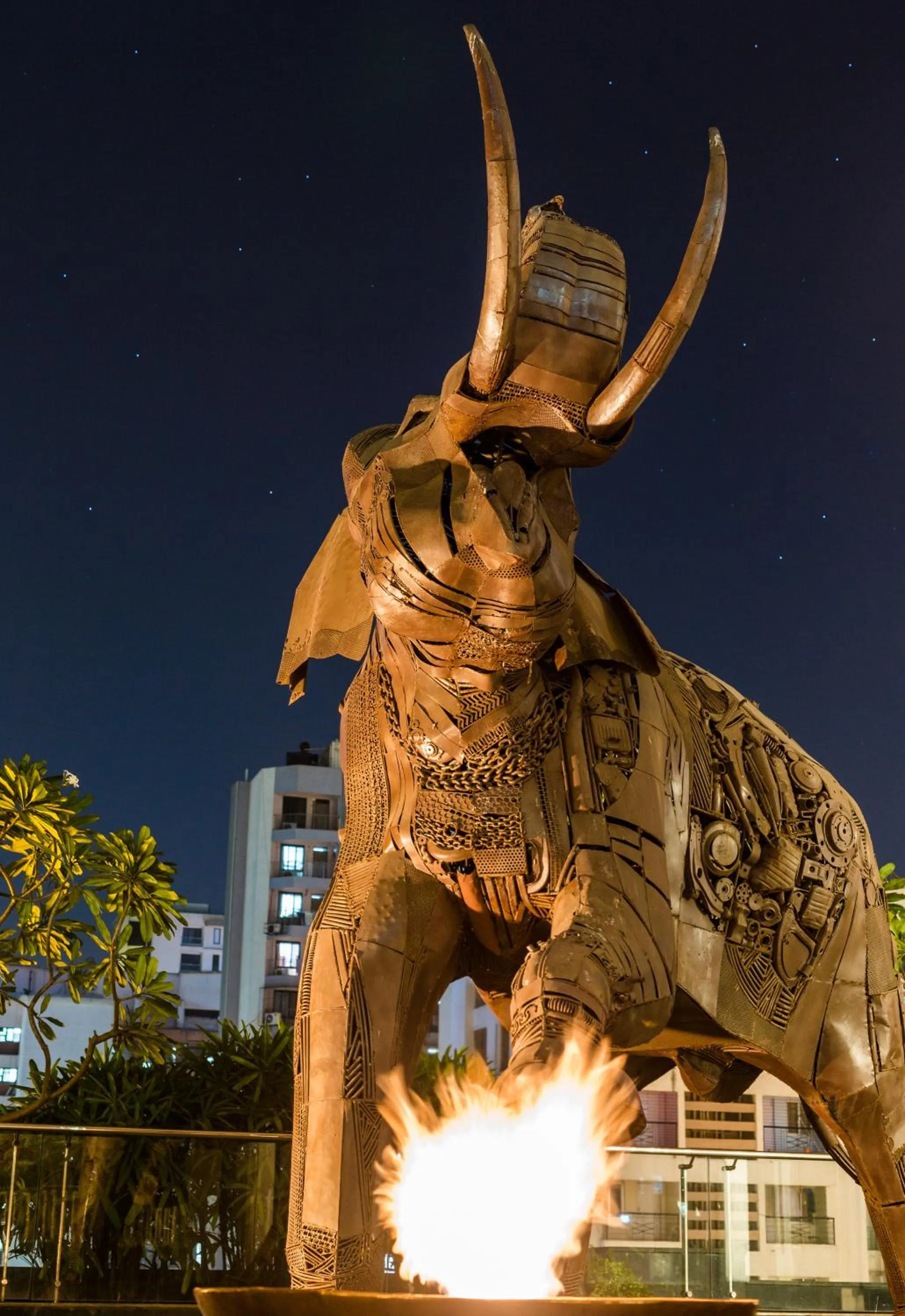 Restaurant/places to eat in Sofitel Mumbai BKC