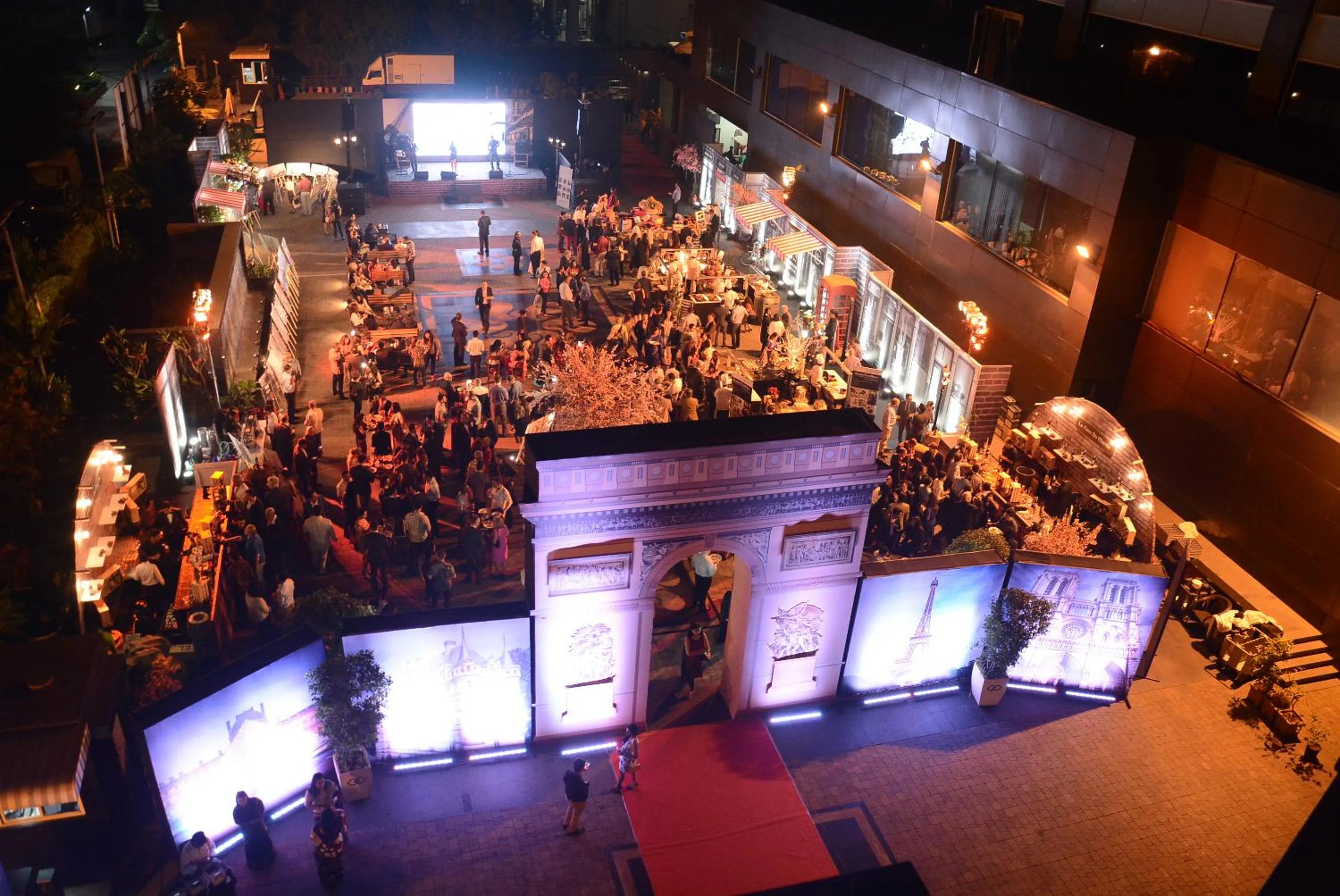 Garden in Sofitel Mumbai BKC