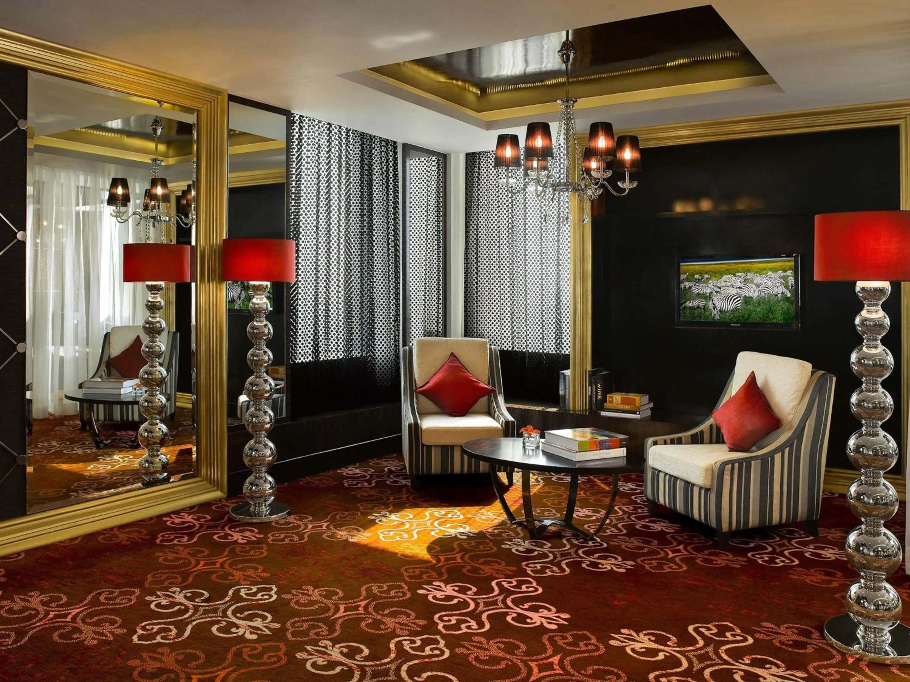 Business facilities in Sofitel Mumbai BKC