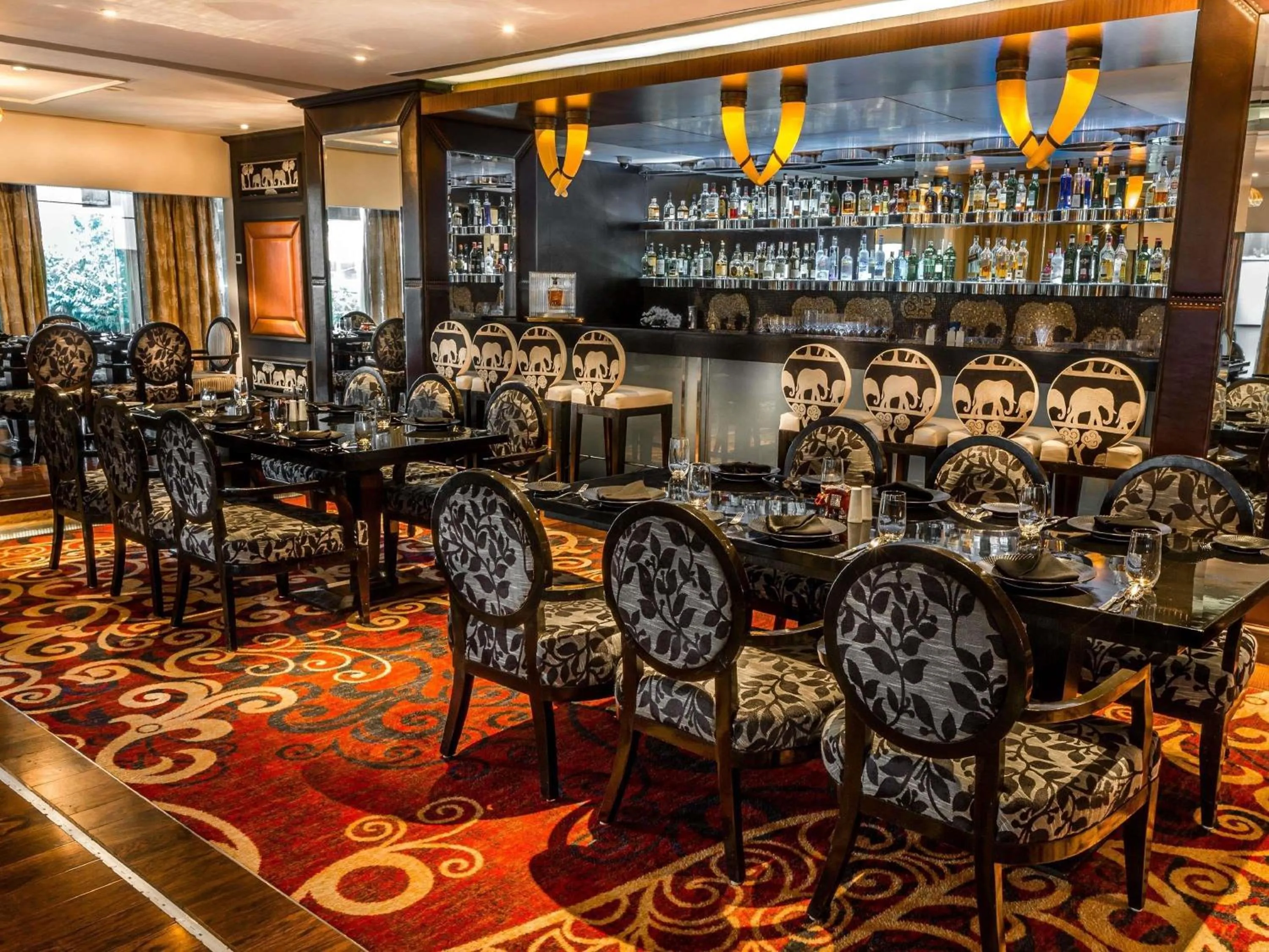 Restaurant/places to eat in Sofitel Mumbai BKC