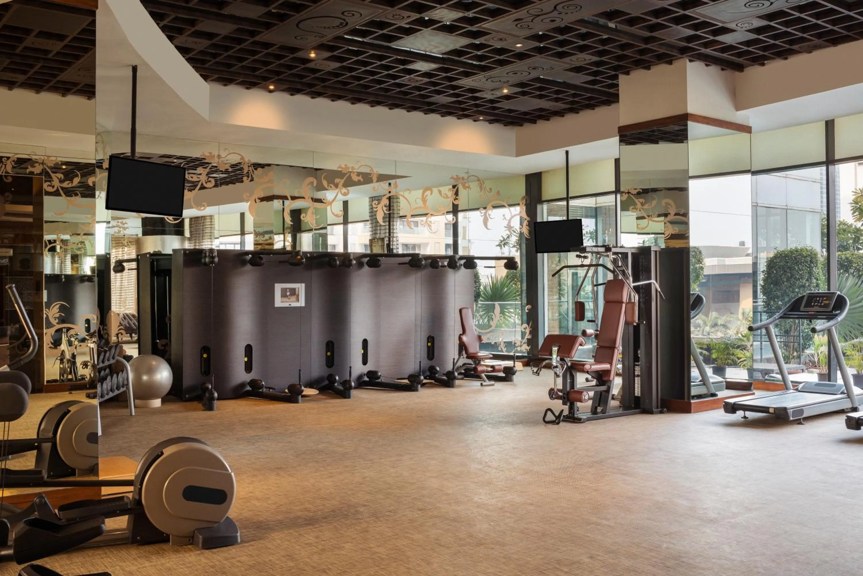 Fitness centre/facilities in Sofitel Mumbai BKC