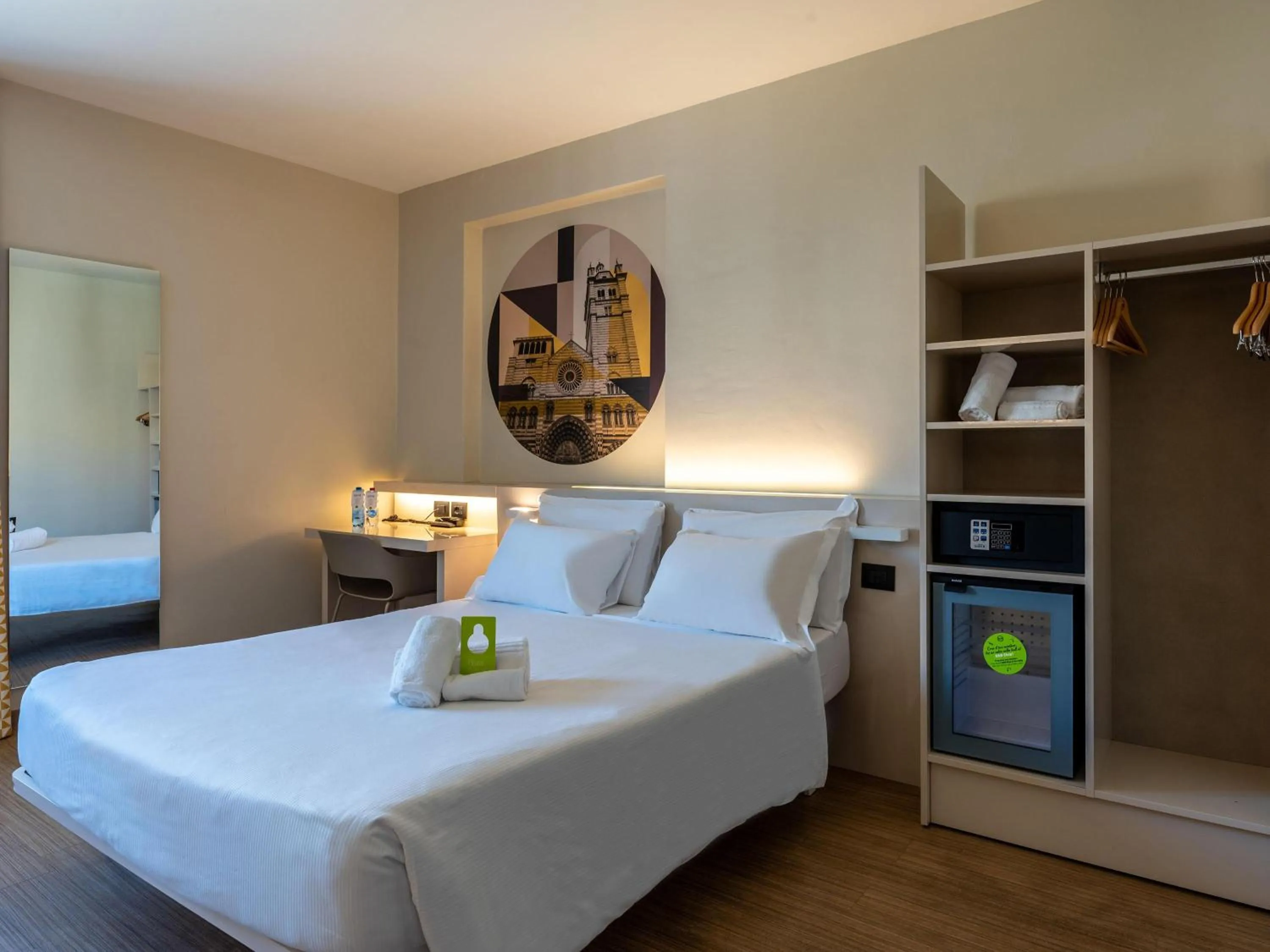 Photo of the whole room, Bed in B&B Hotel Genova Principe