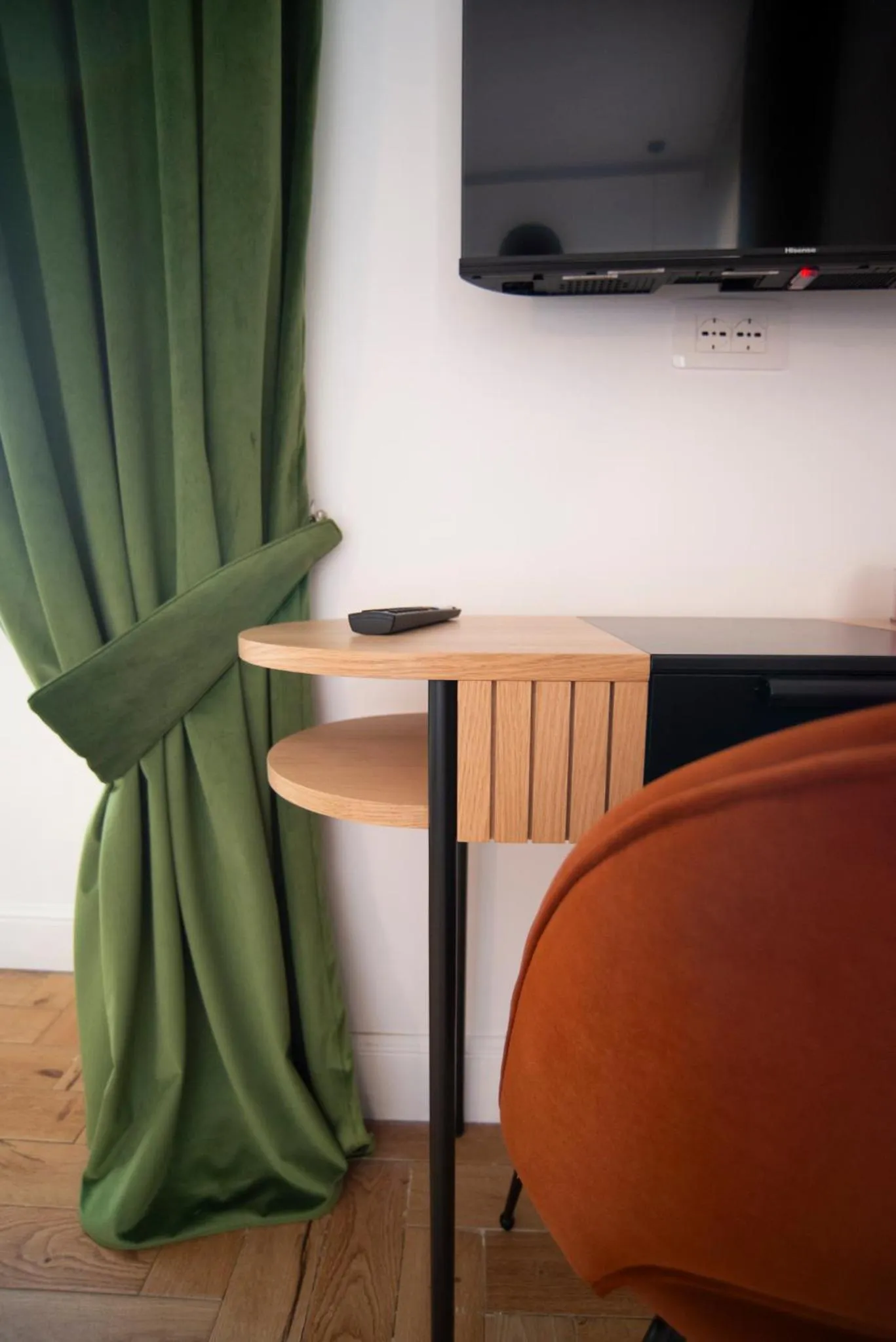 TV and multimedia in The Five Rooms Napoli