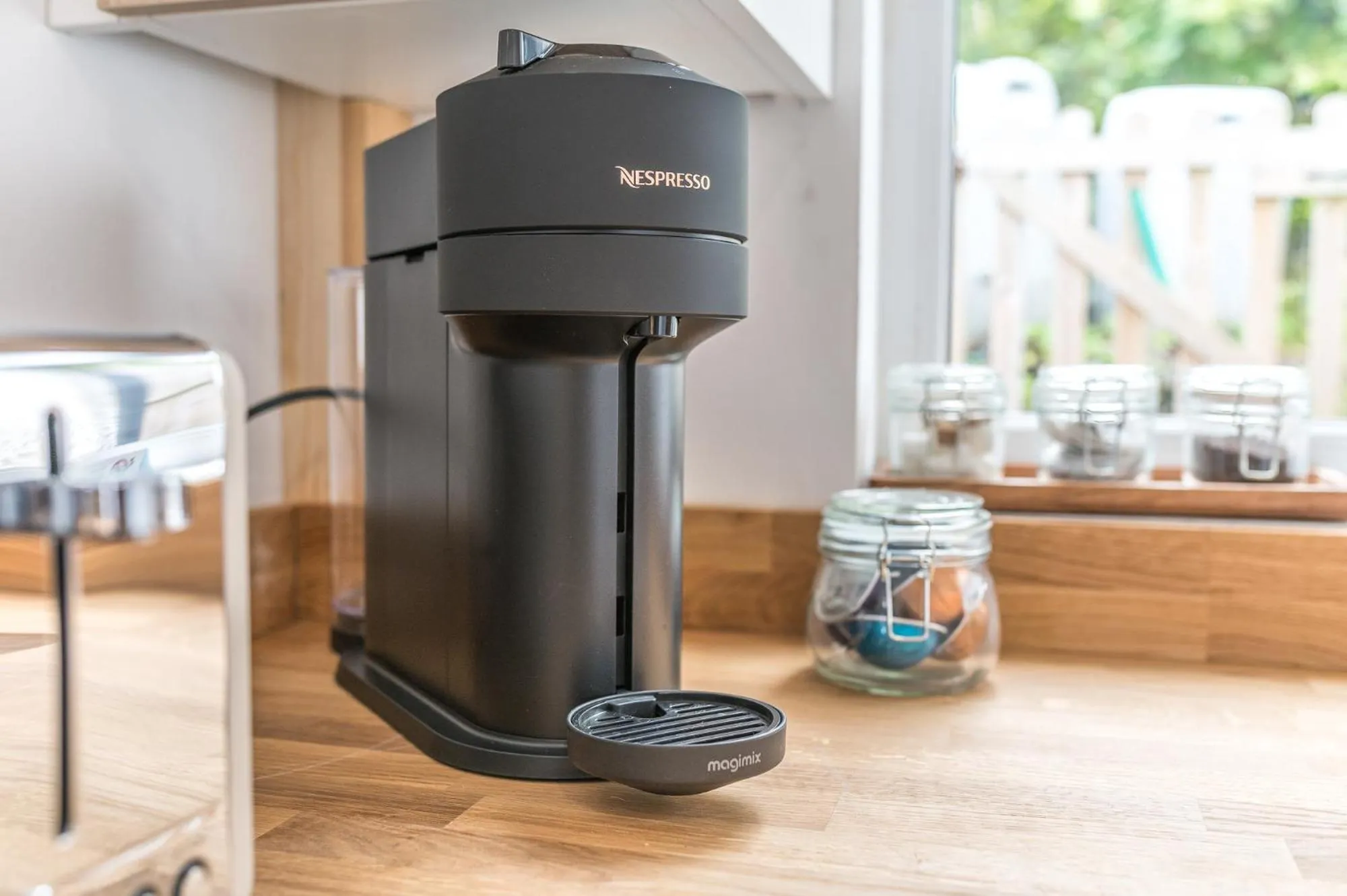 Coffee/tea facilities in The Mortal Man Inn