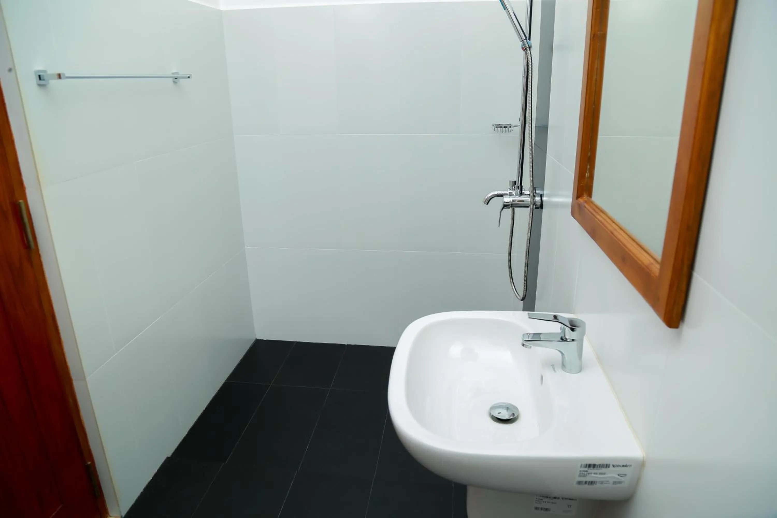 Shower in BV Residence