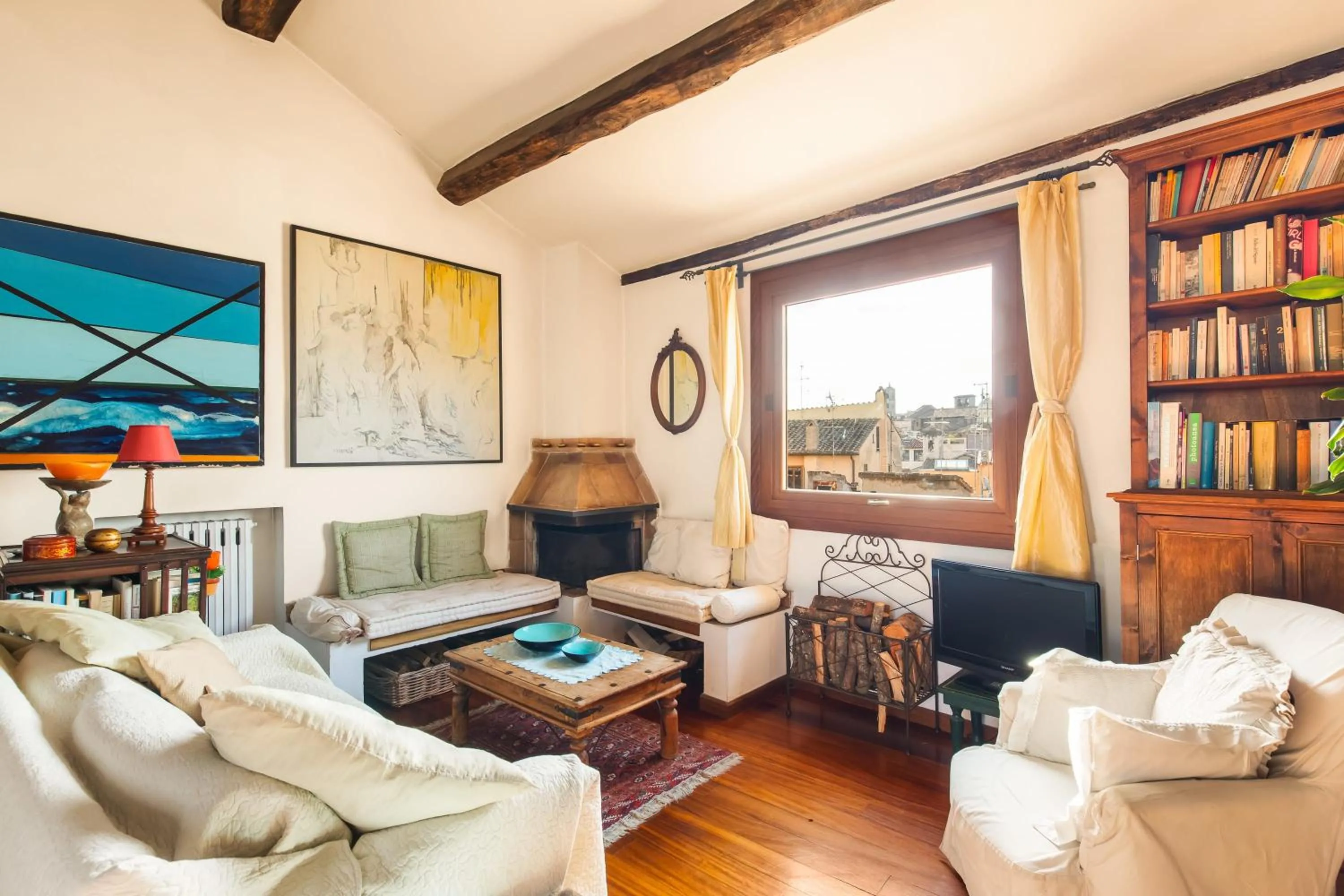 Piazza Mattei Terrace Apartment | Romeloft
