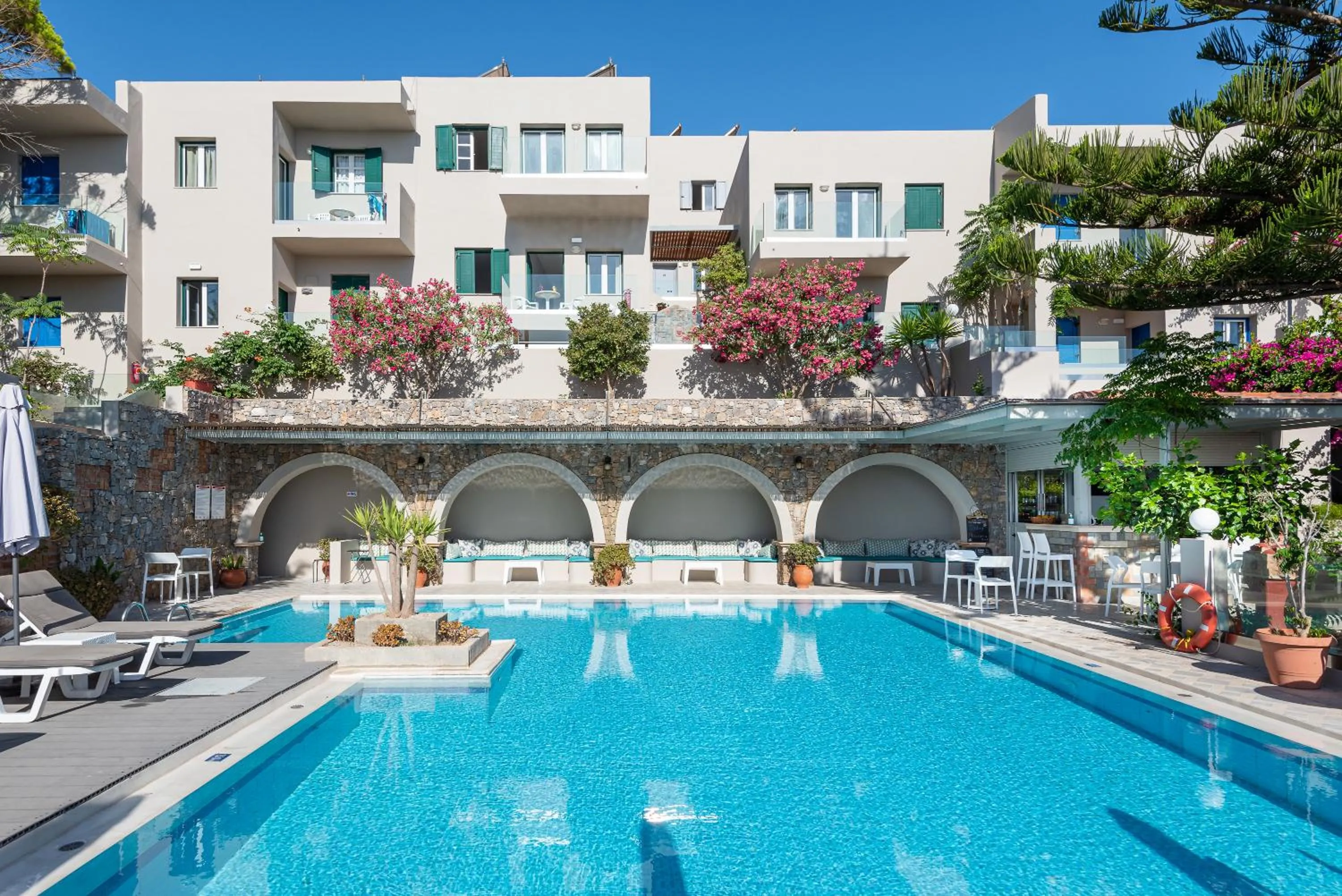 Swimming pool in Aphea Village