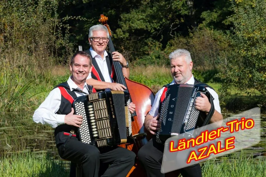 Staff in Hotel Rothorn Vintage-Style