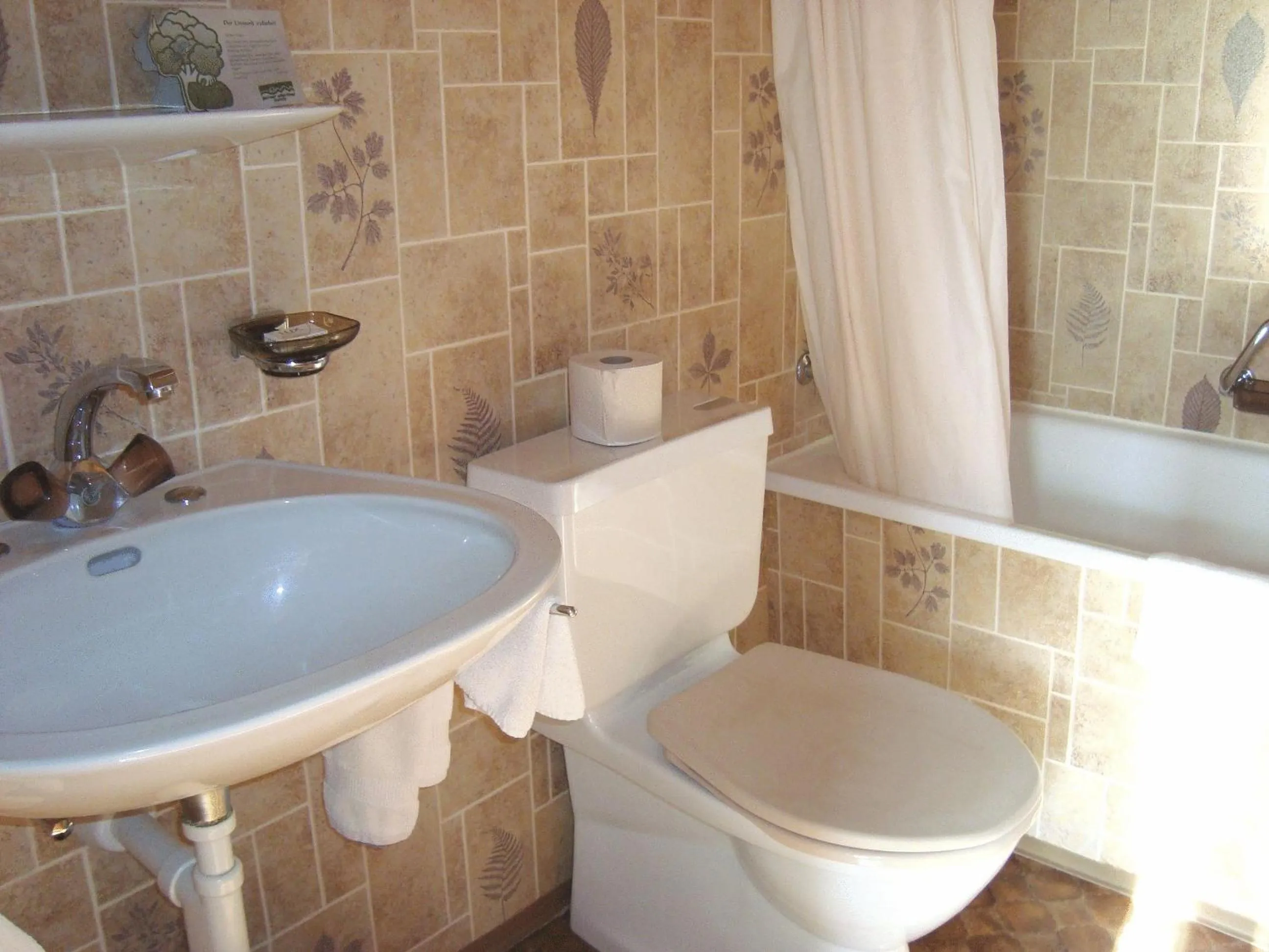 Bathroom in Hotel Rothorn Vintage-Style