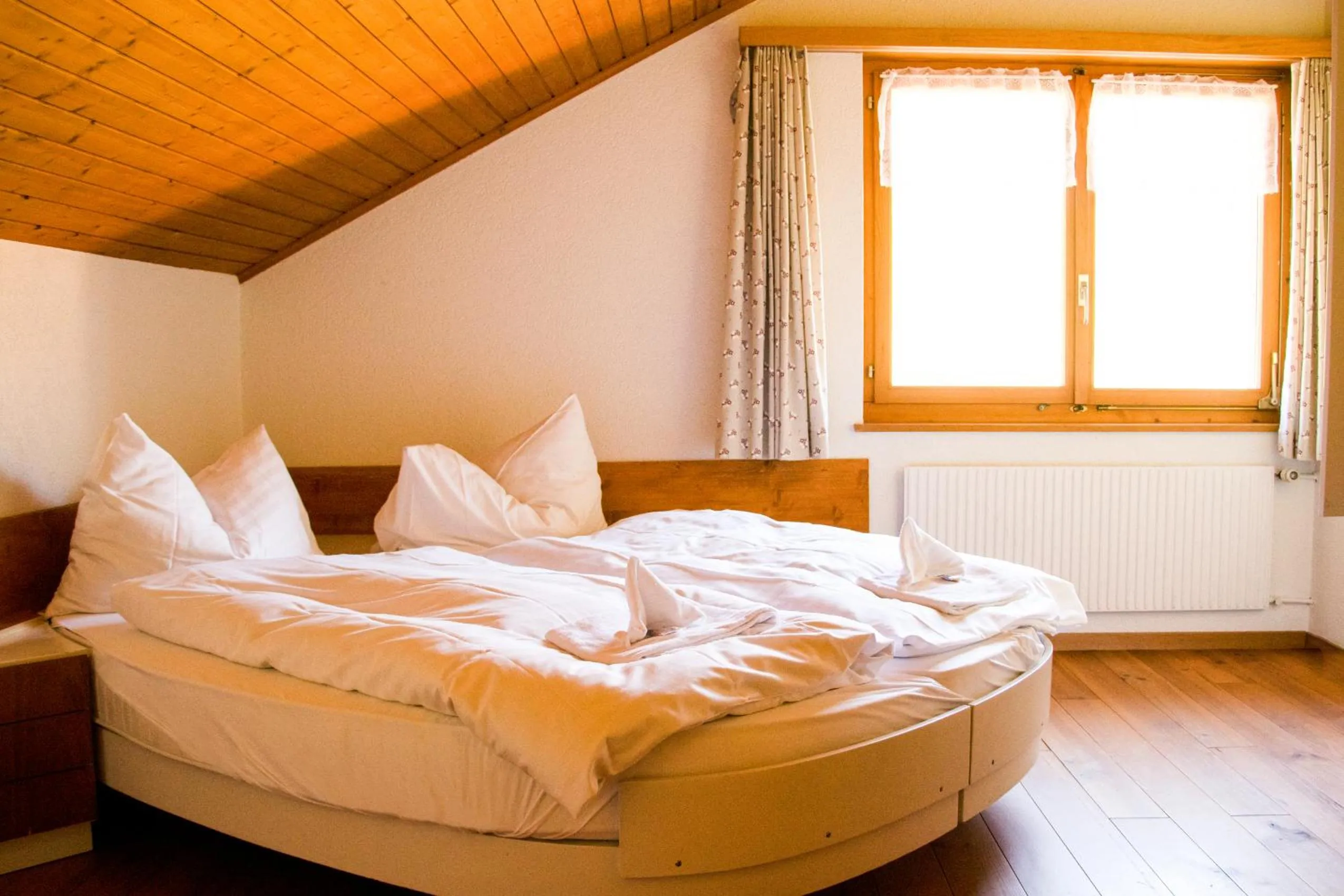 Bed in Hotel Rothorn Vintage-Style