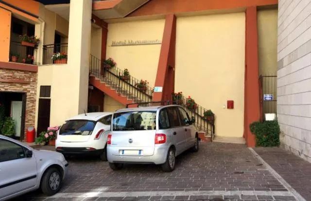 Facade/entrance in Albergo Miramonti