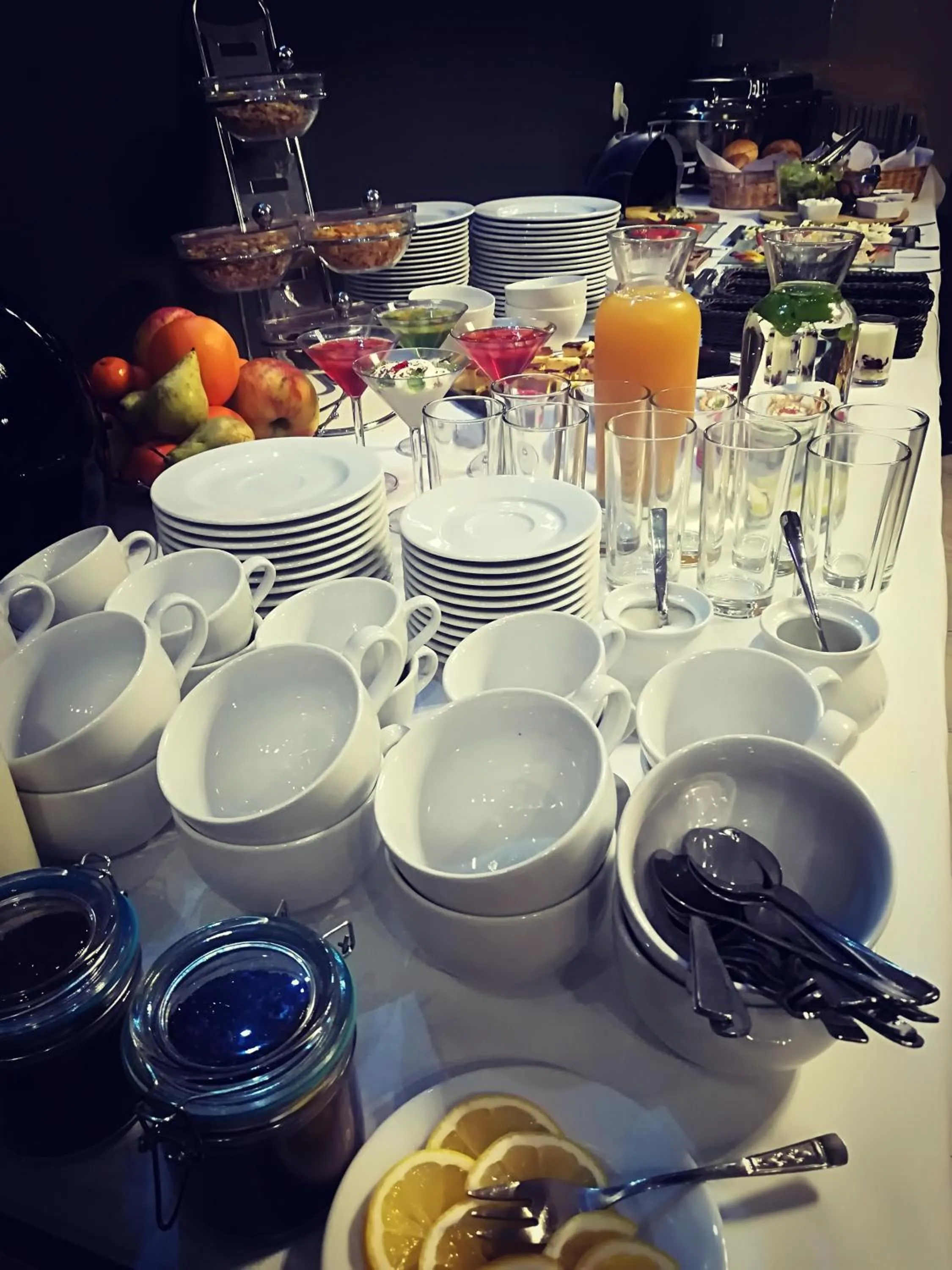 Buffet breakfast in Hotel Capitol