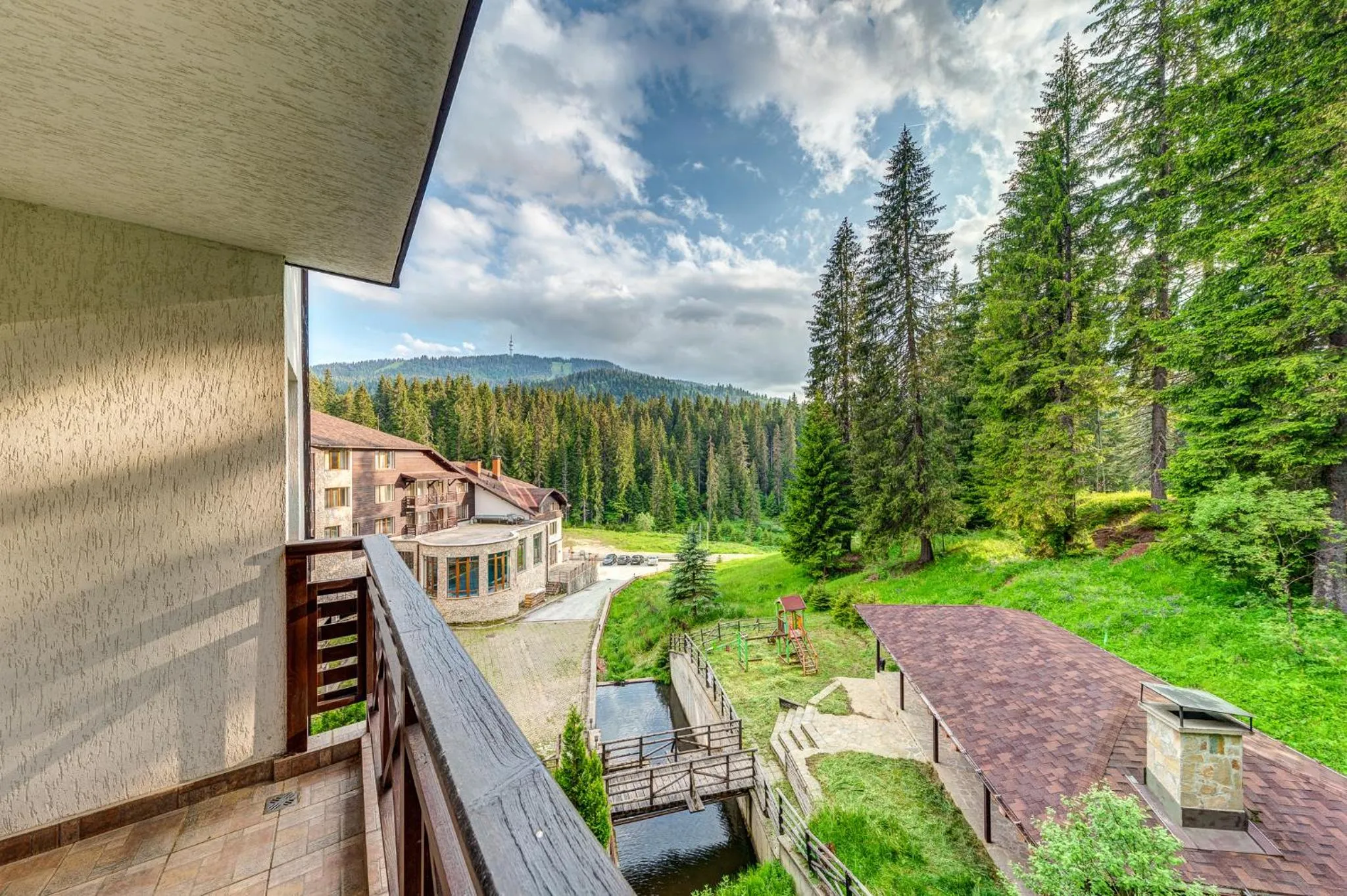 Balcony/Terrace in The Stream Resort Pamporovo