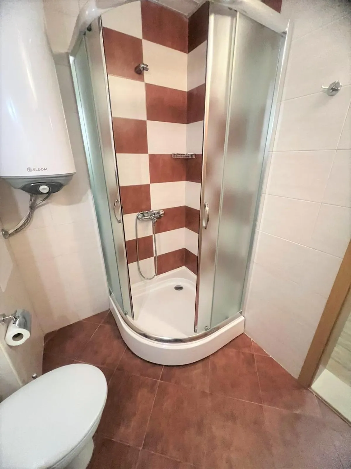 Shower in The Stream Resort Pamporovo