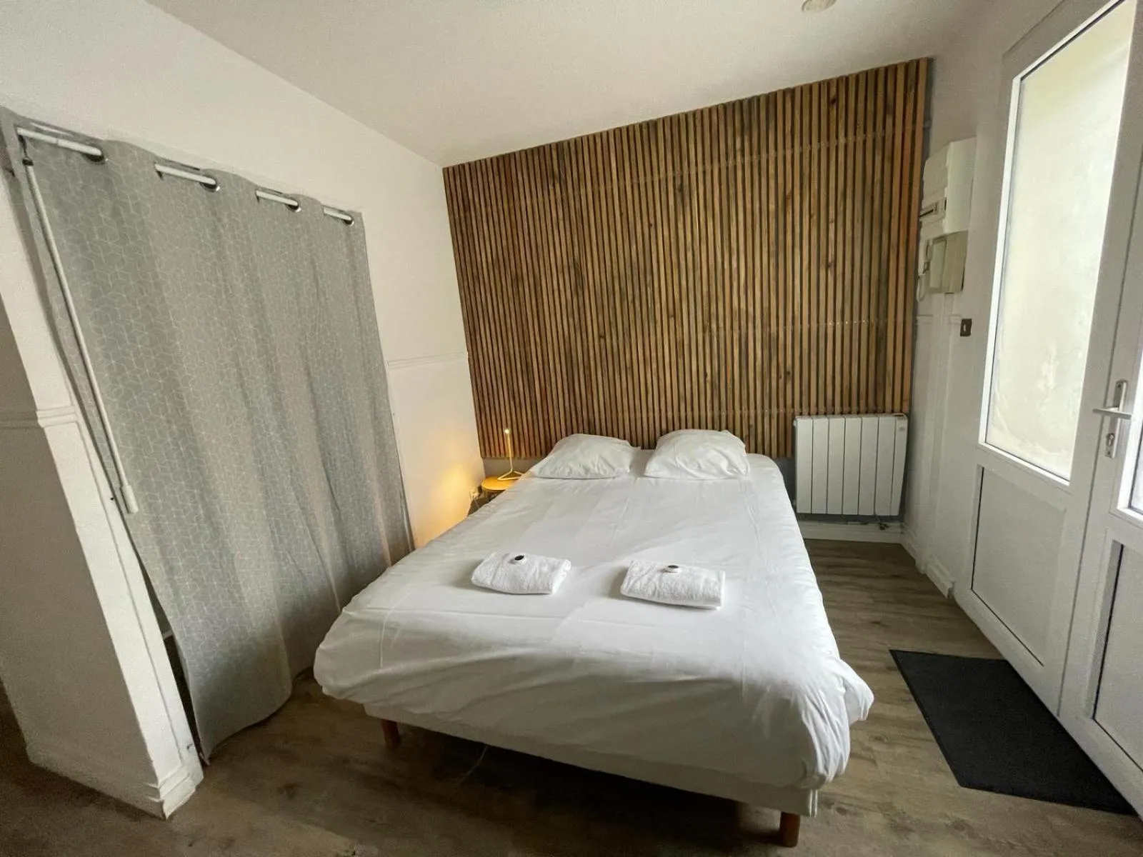 Bed in Studios dans l'hyper centre Bordeaux