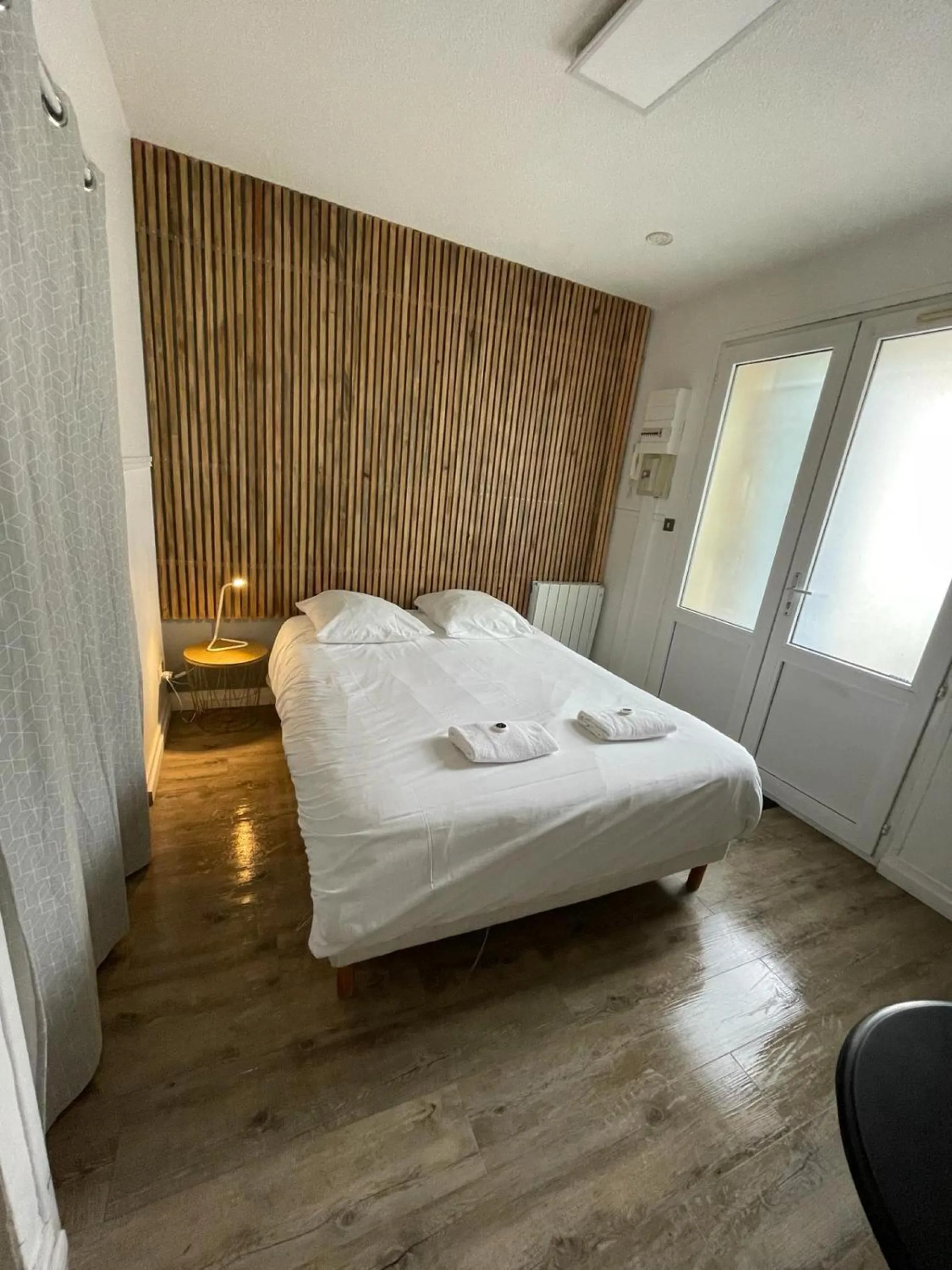 Bed in Studios dans l'hyper centre Bordeaux