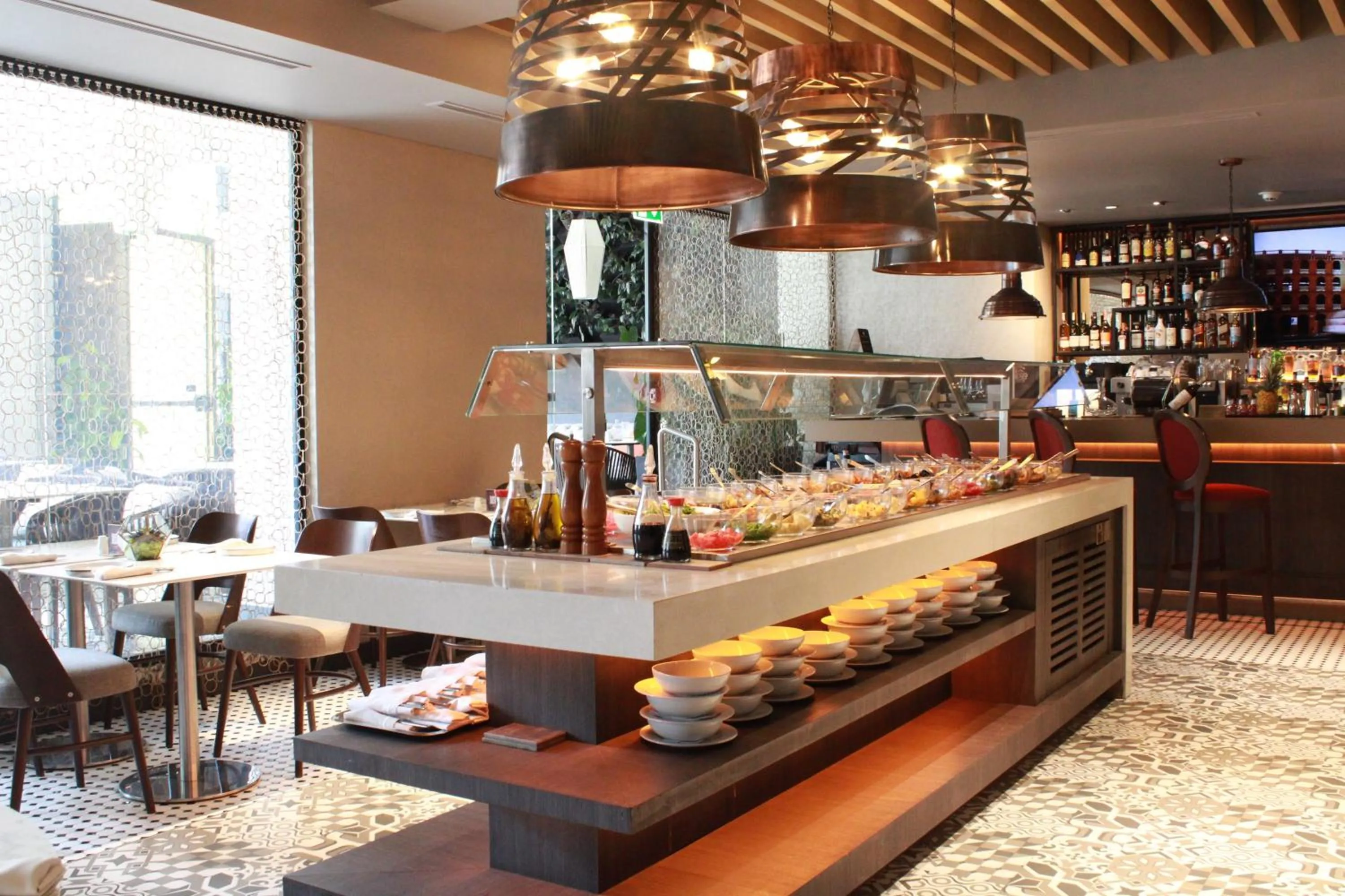 Restaurant/places to eat in Hotel Intercontinental Cali by IHG