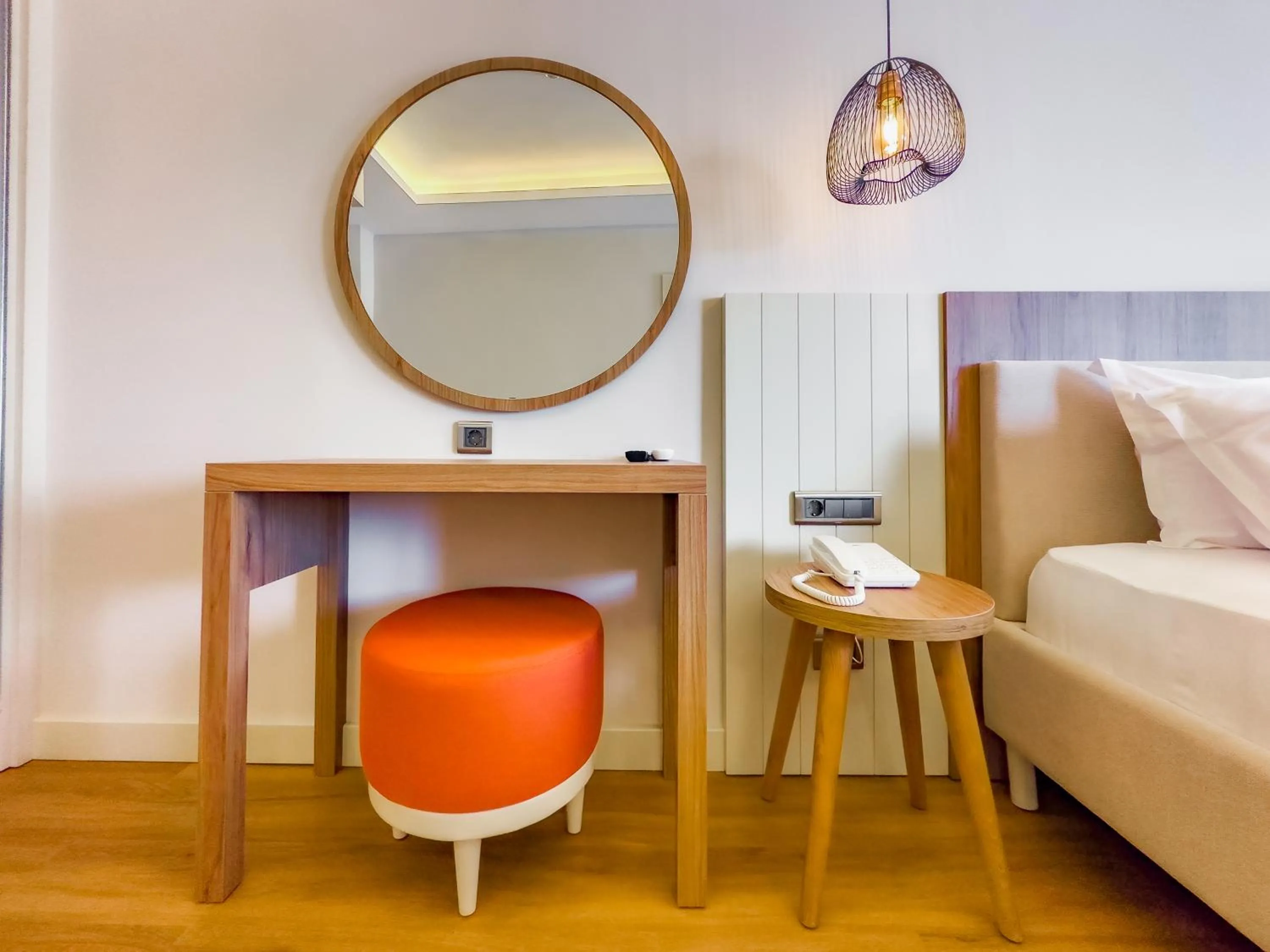 Bed in Dedeoğlu Port Hotel