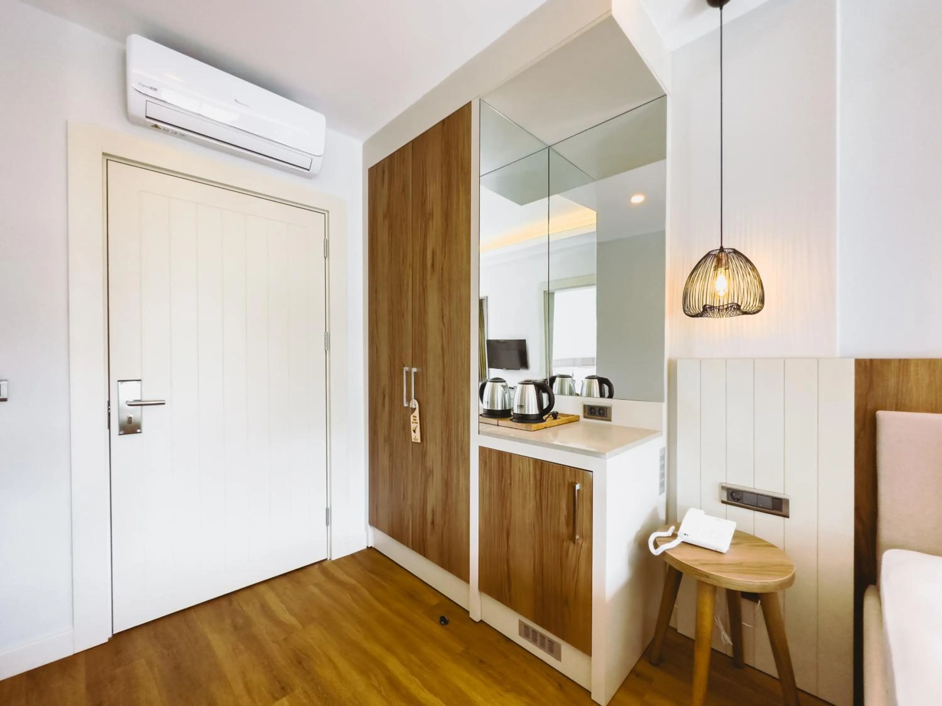 Bed in Dedeoğlu Port Hotel