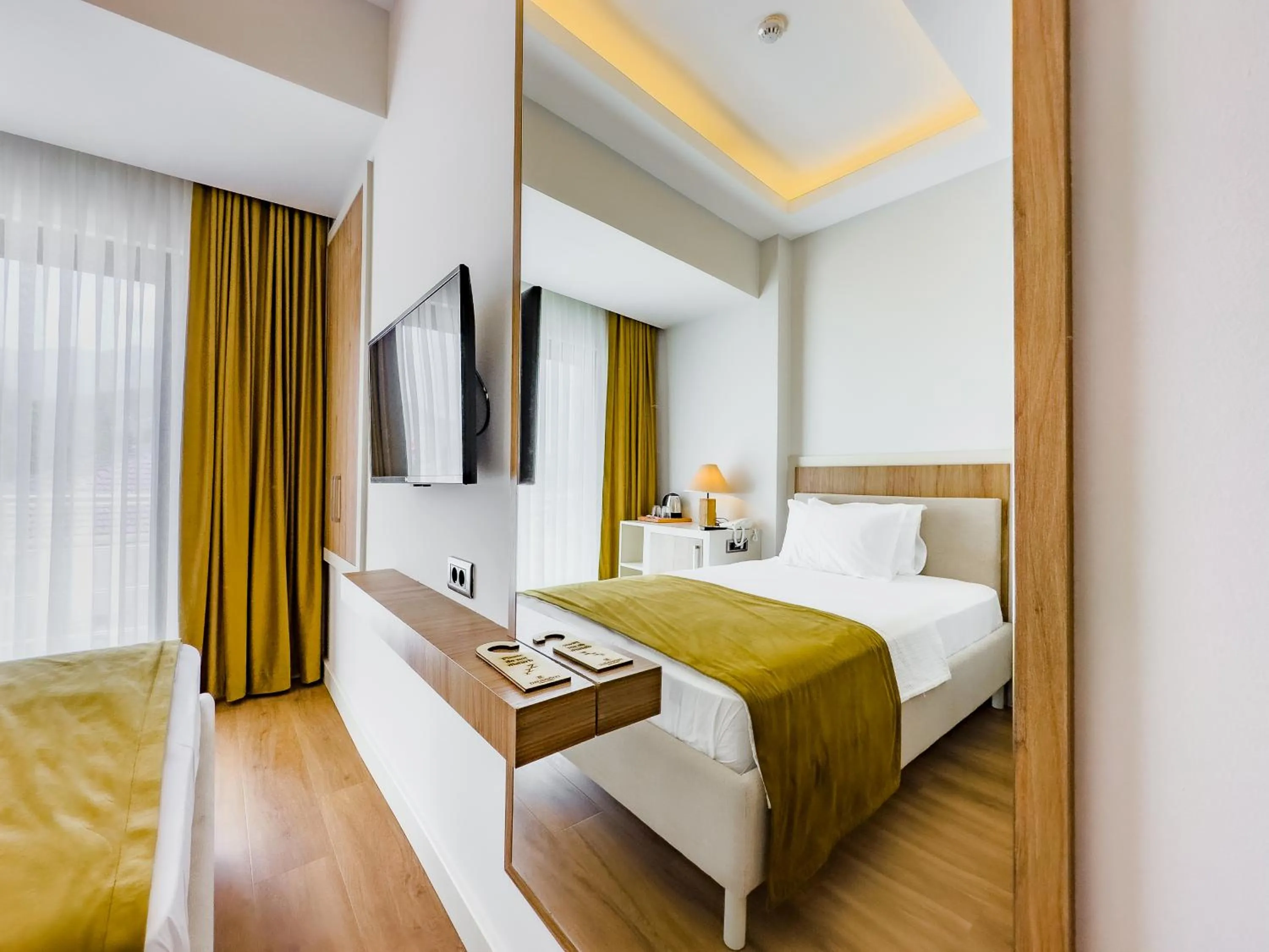 Bed in Dedeoğlu Port Hotel