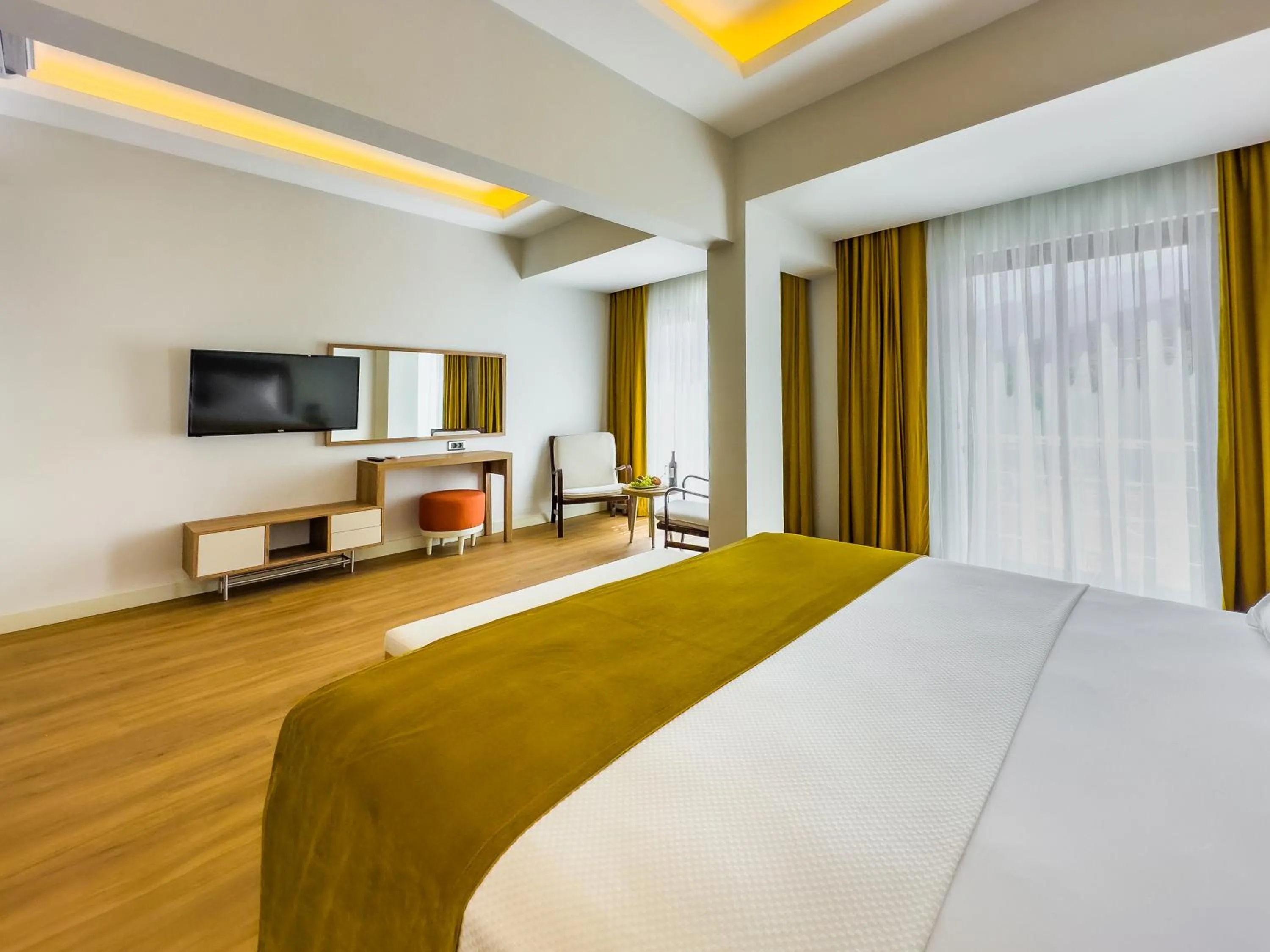 Bed in Dedeoğlu Port Hotel