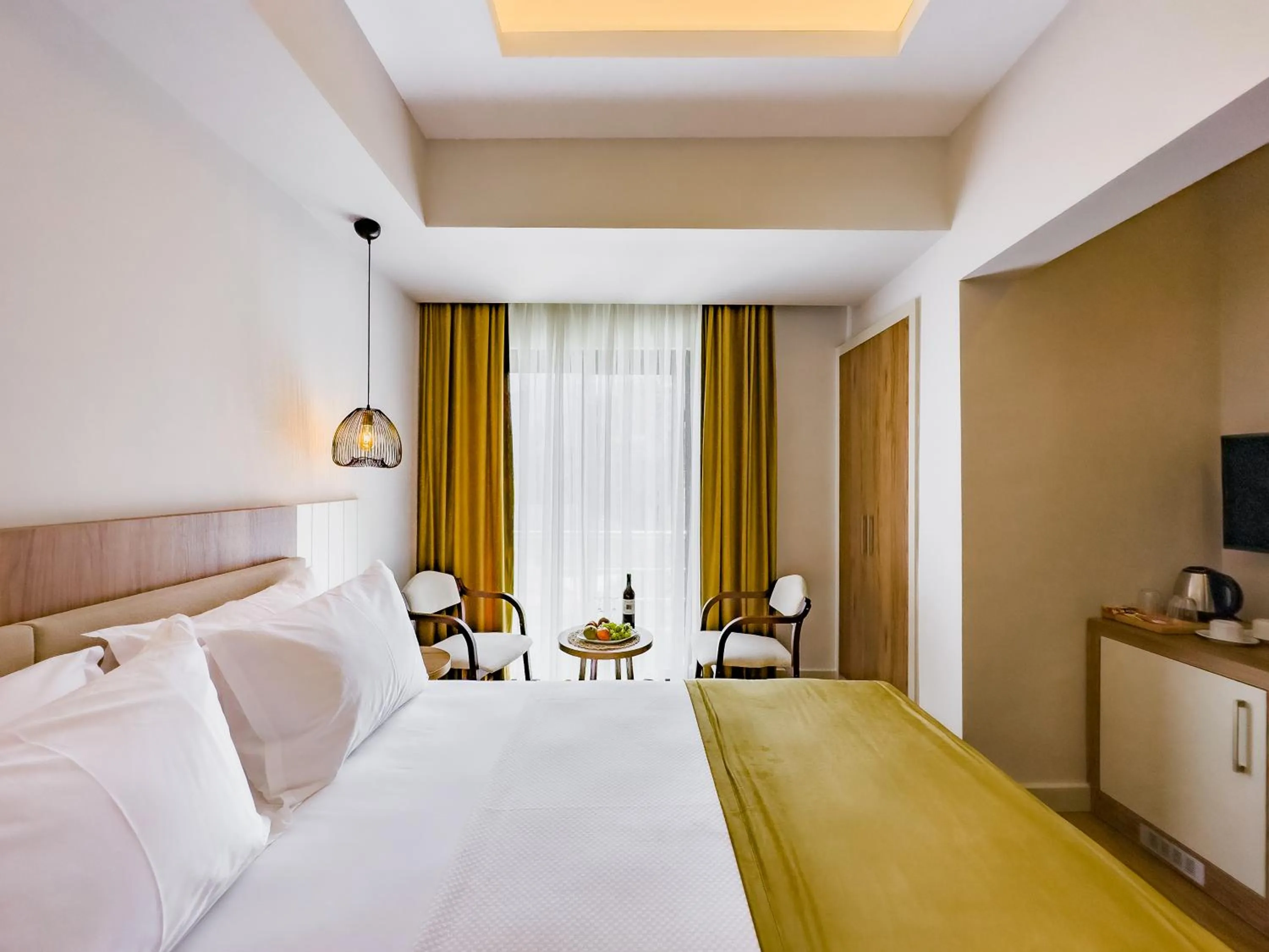 Bed in Dedeoğlu Port Hotel