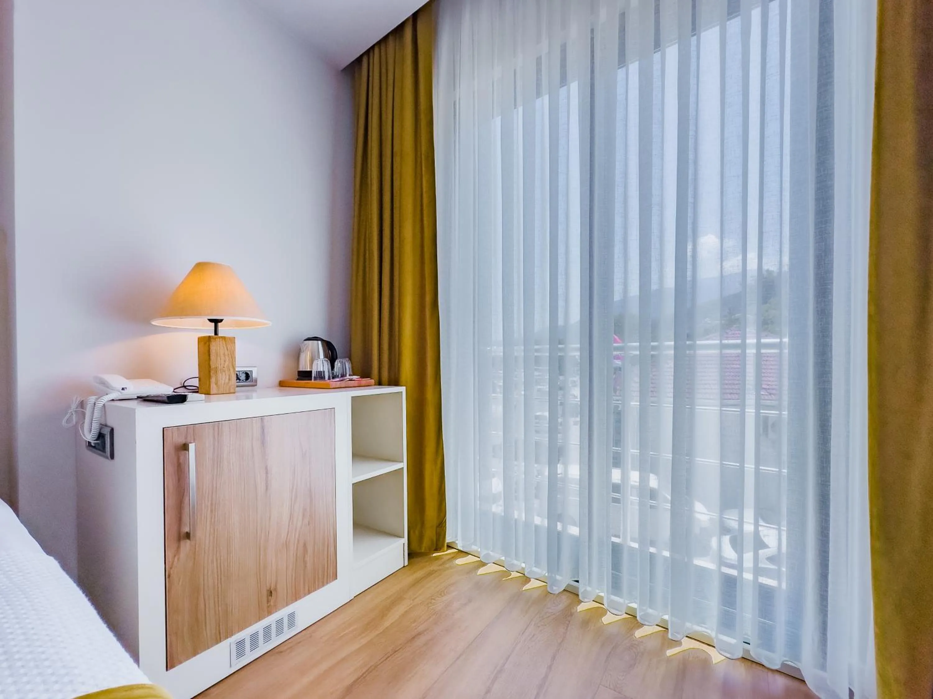 Bed in Dedeoğlu Port Hotel