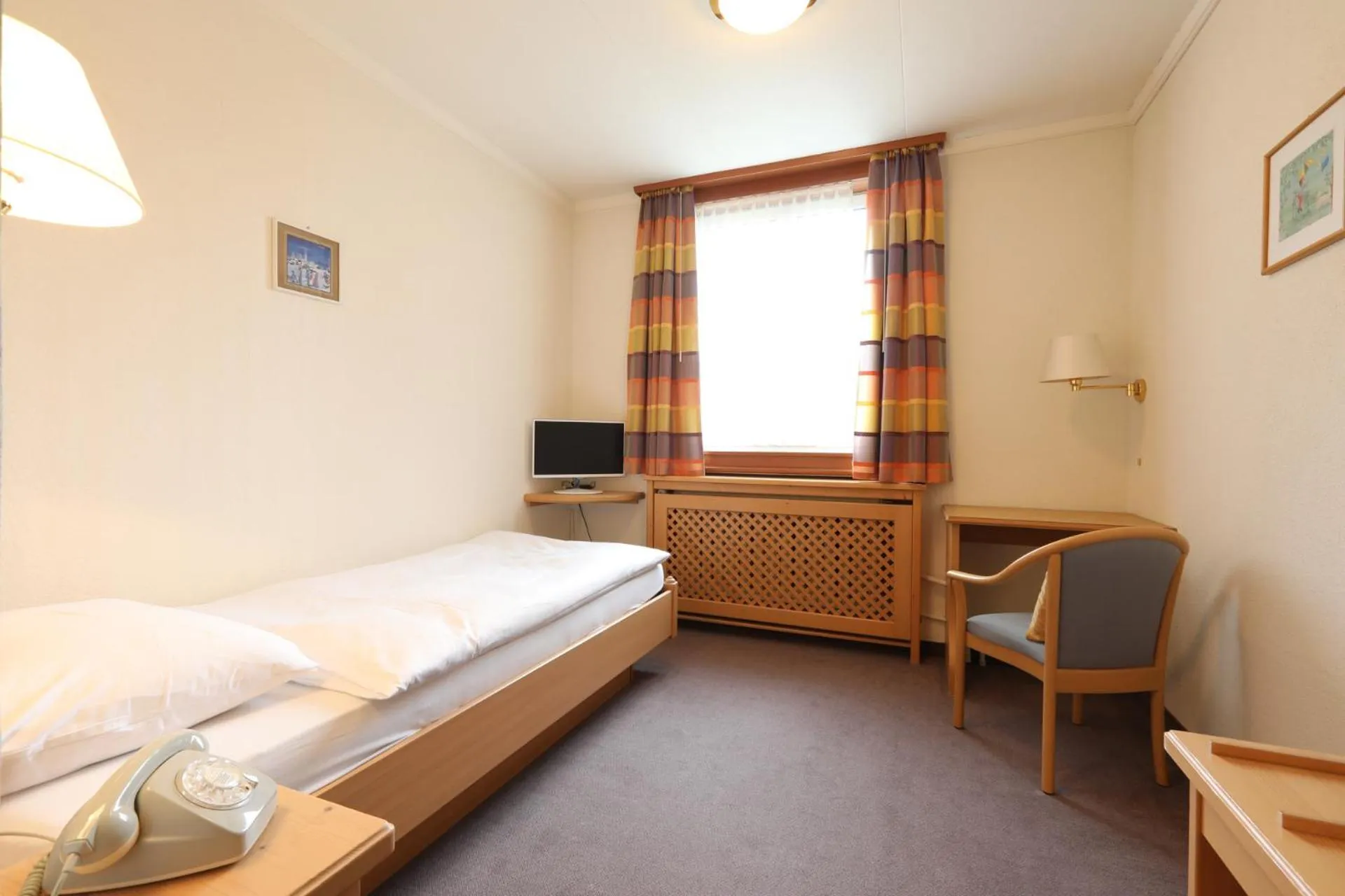 Bedroom, Bed in Hotel Concordia