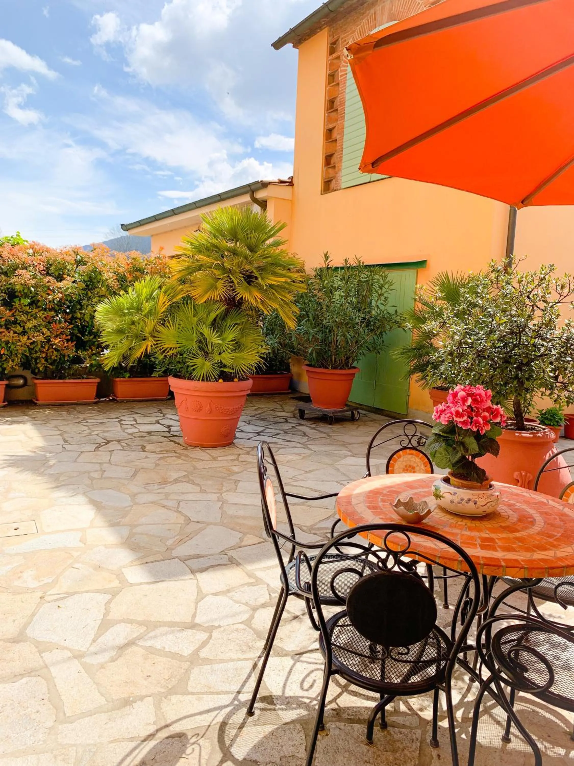 Patio in Cuore di Nozzano Castello