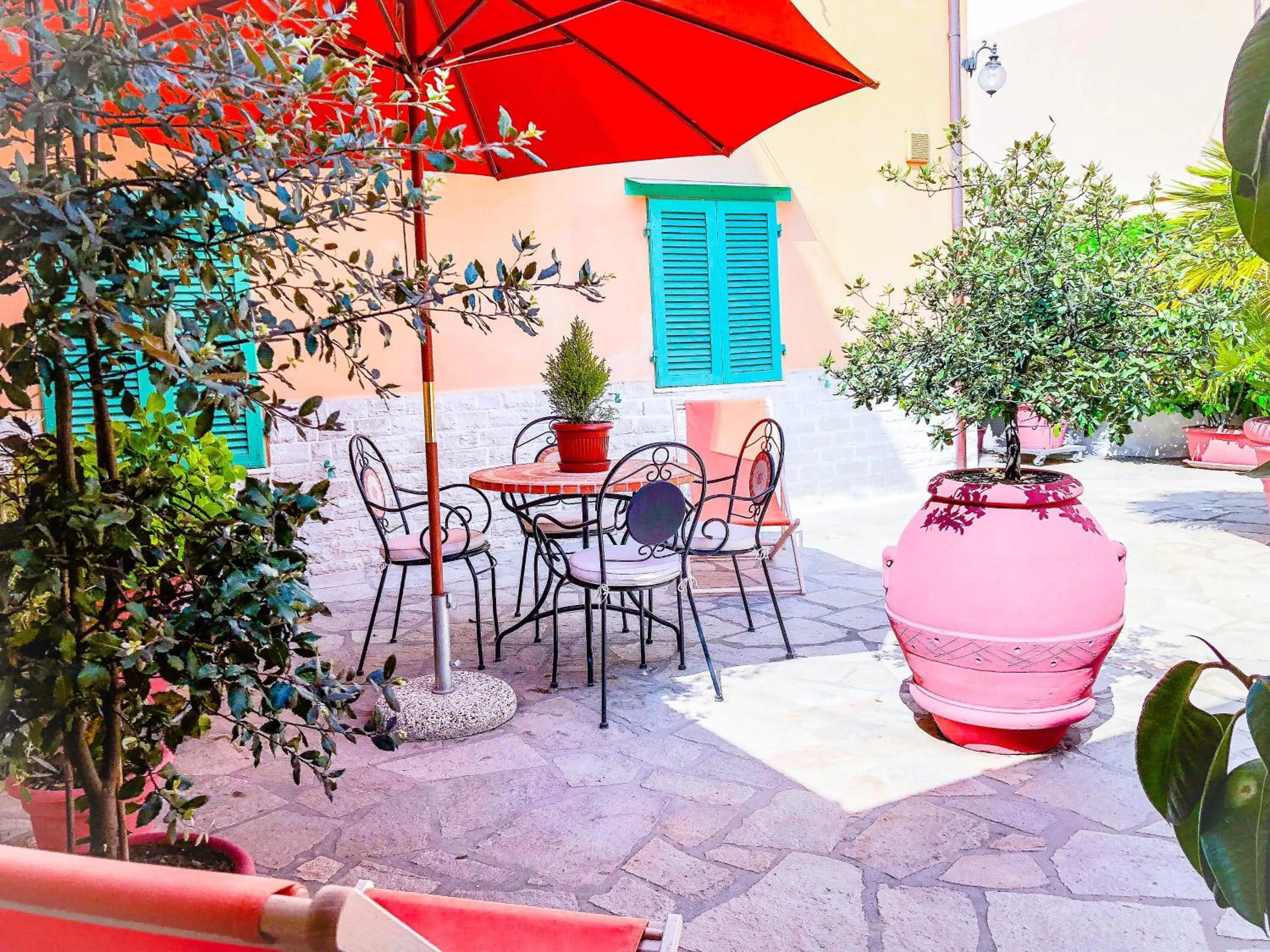 Patio in Cuore di Nozzano Castello